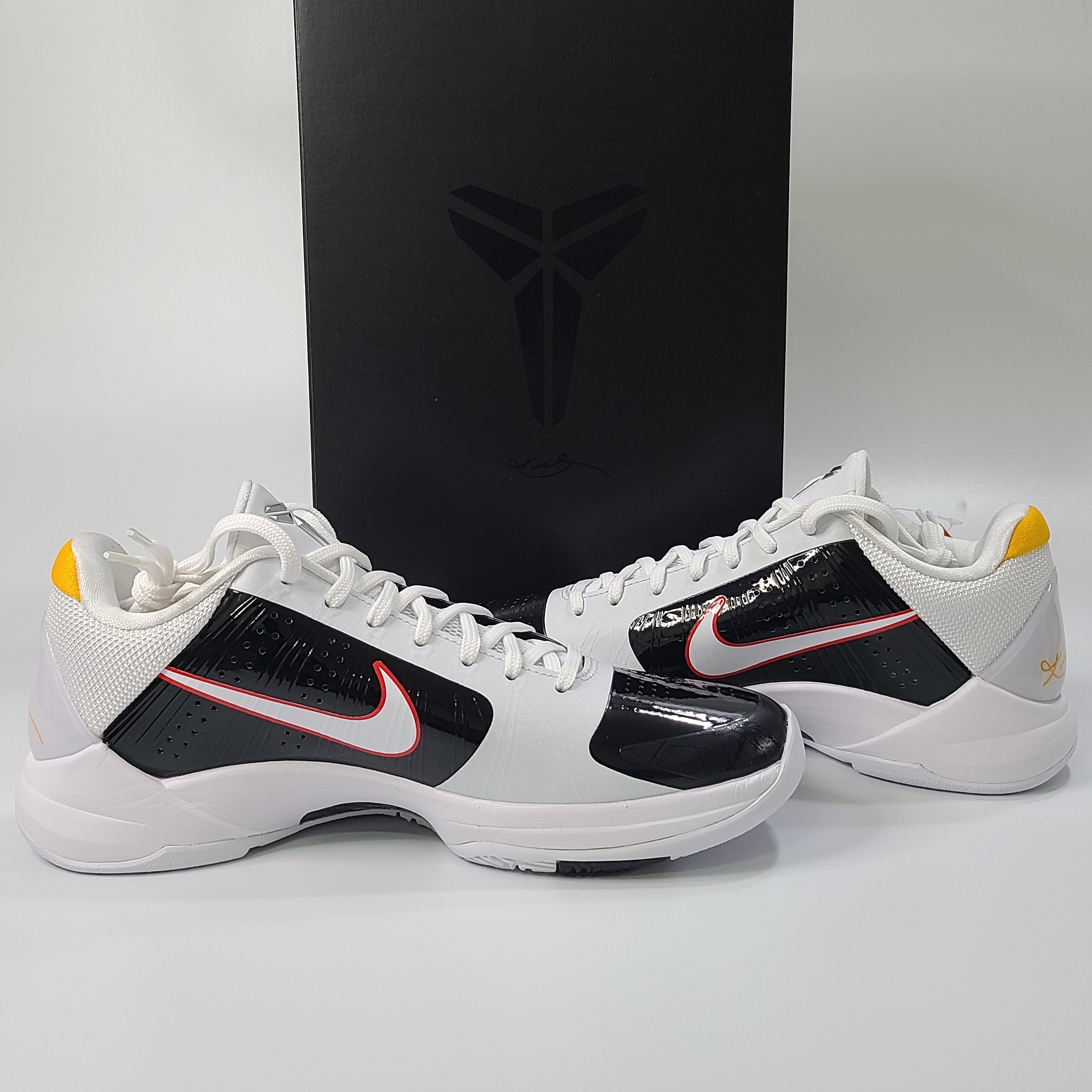 Nike Kobe 5 Protro Alternate Bruce Lee 착용 스타일