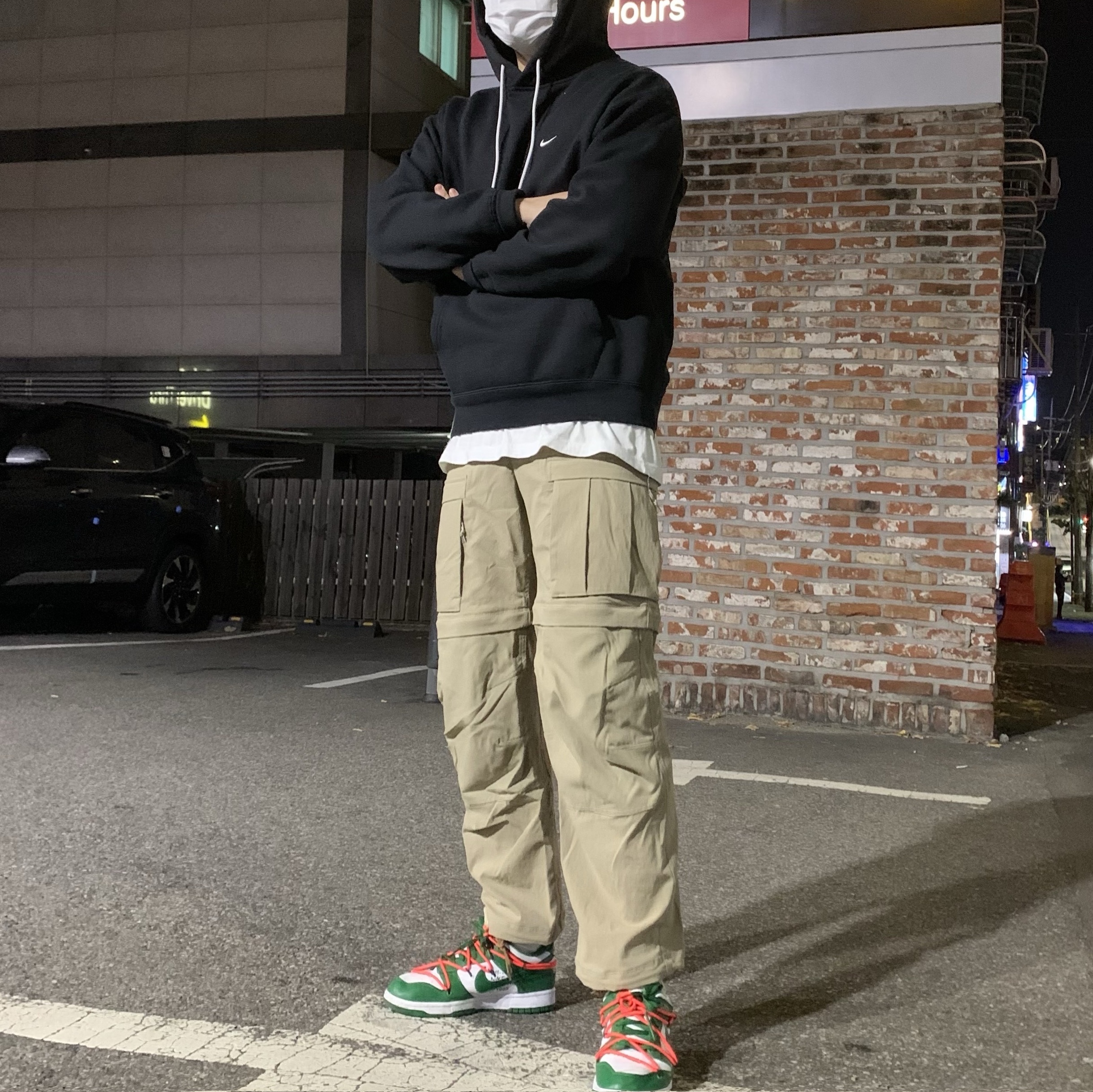 Nike x Peaceminusone Air Force 1 Low Para-Noise 2.0, Jordan 1 Retro High OG Black White 2014 착용 스타일 - 3