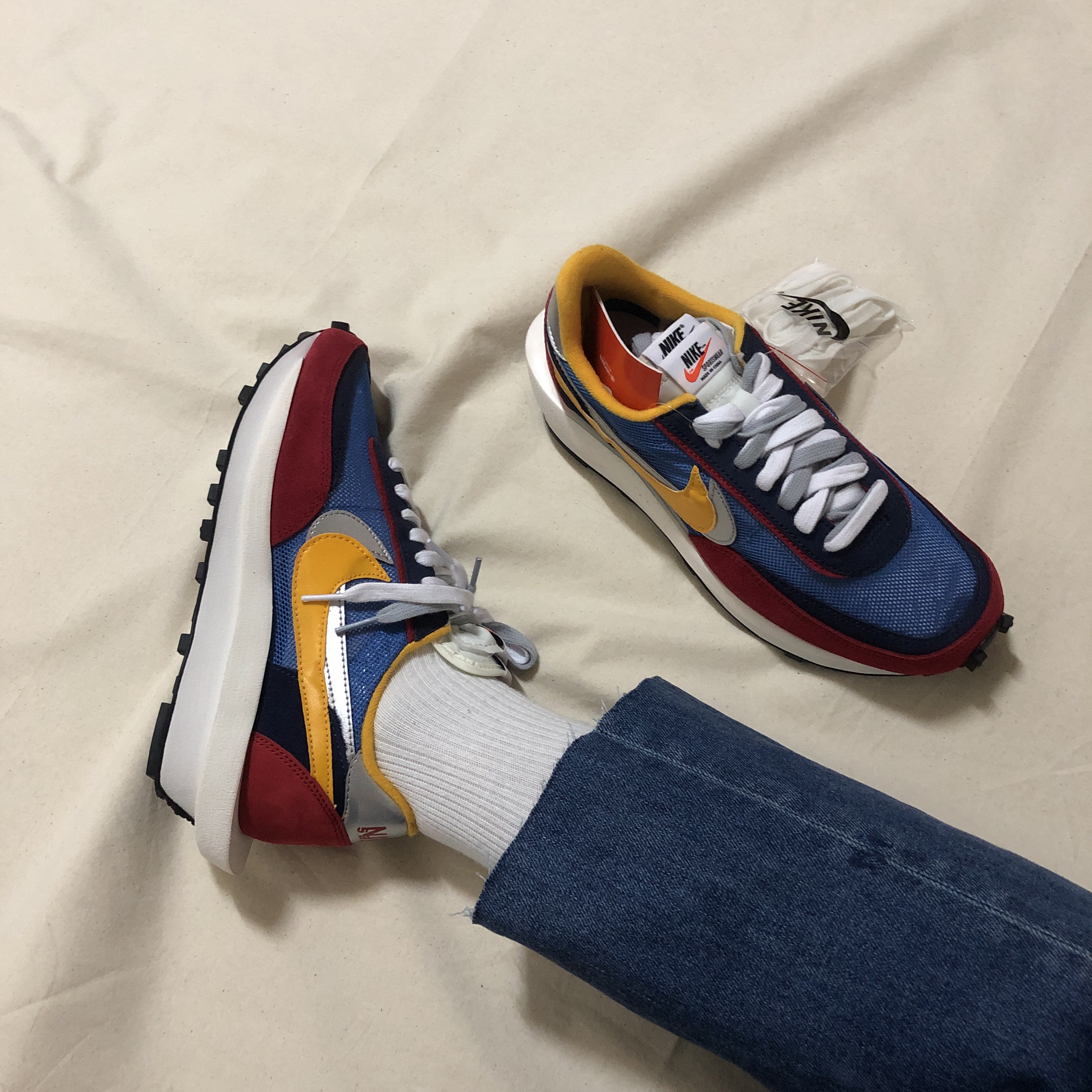 Nike x Sacai LDWaffle Blue Multi 착용 스타일