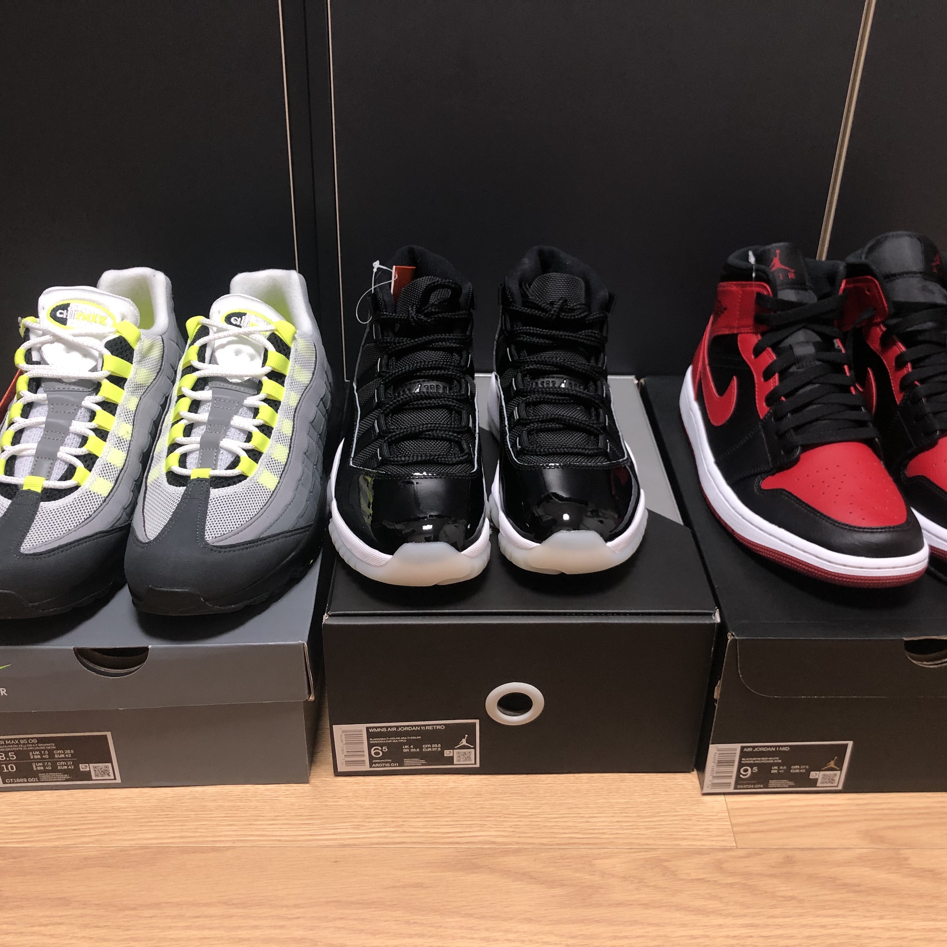 (W) Jordan 11 Retro Jubilee, Nike Air Max 95 OG Neon Yellow 2020 착용 스타일