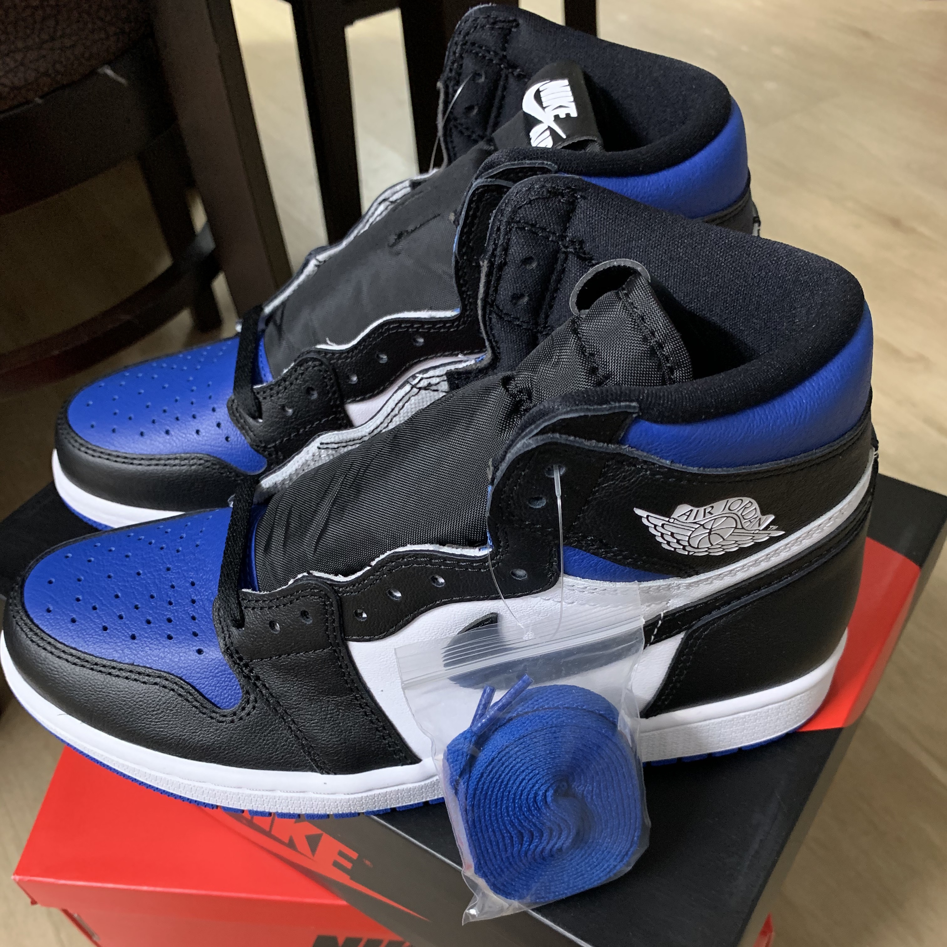 Jordan 1 Retro High OG Royal Toe 착용 스타일
