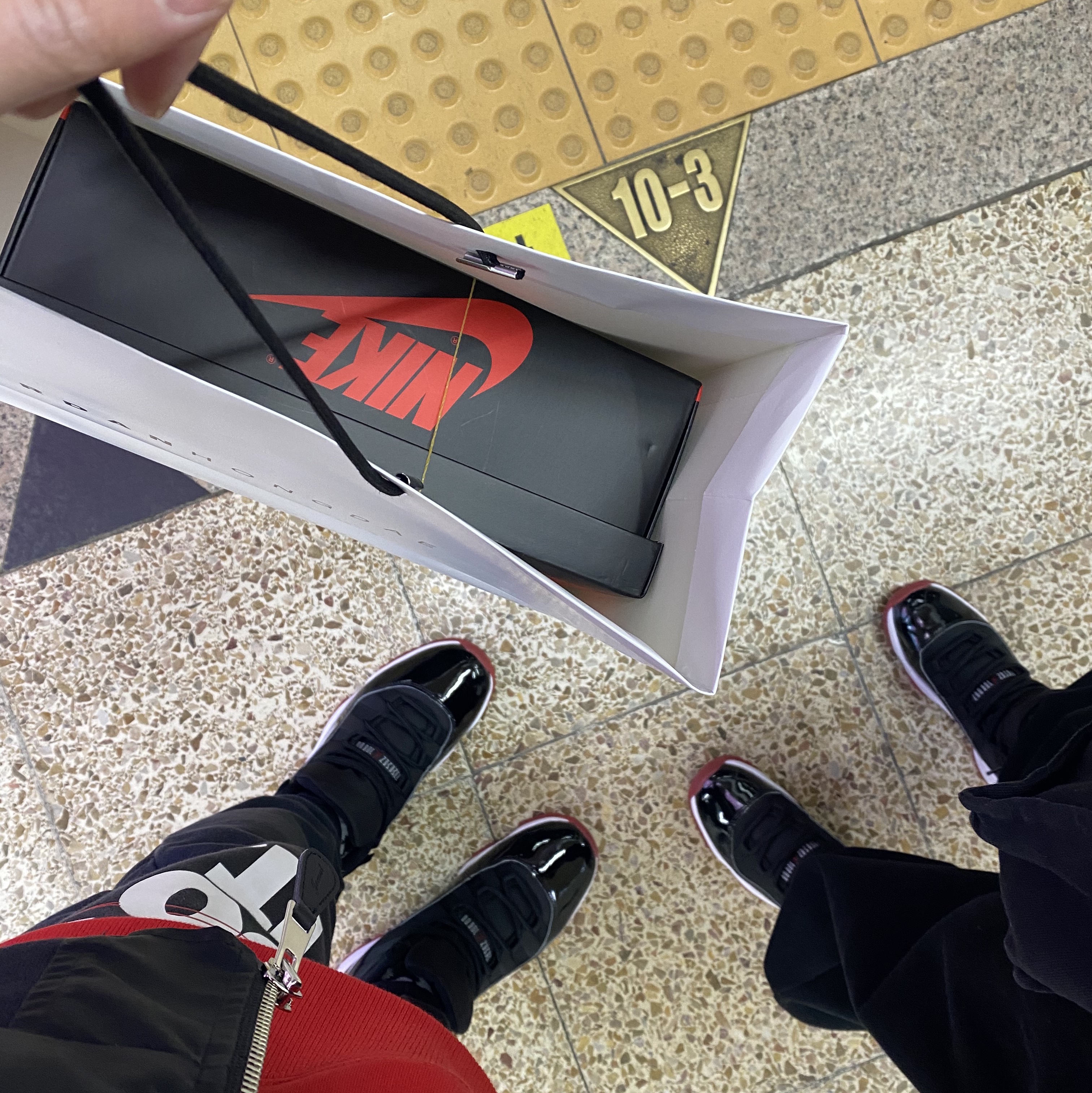Jordan 11 Retro Bred 2019 착용 스타일