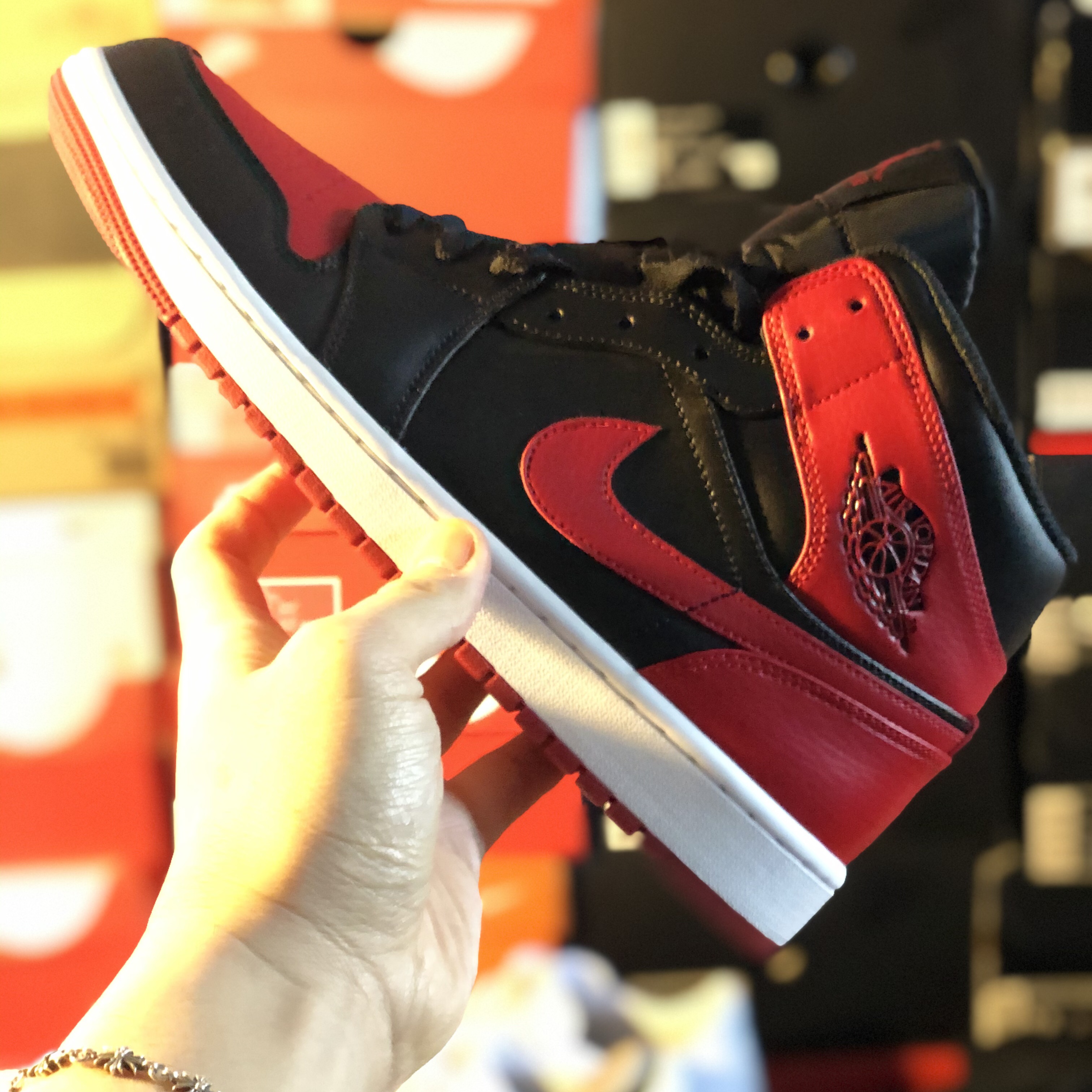 Jordan 1 Mid Bred Banned 2020 착용 스타일