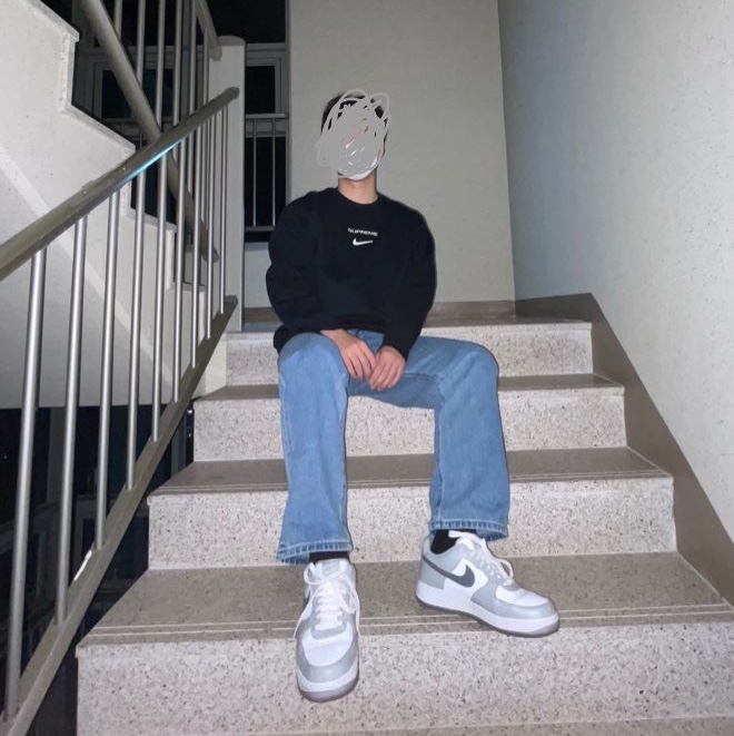 Supreme x Nike Jewel Crewneck Black - 20FW 착용 스타일