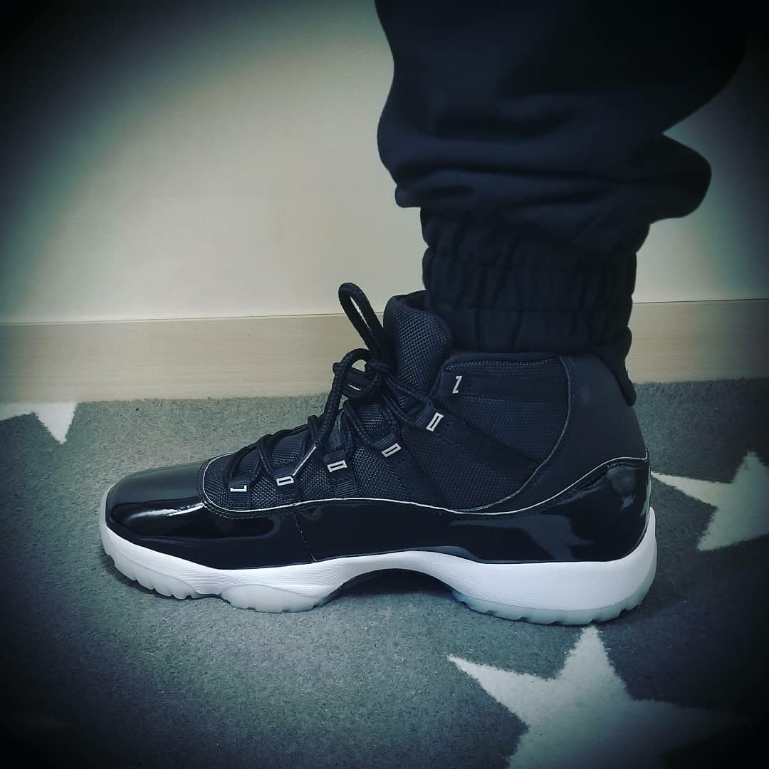 Jordan 11 Retro Jubilee 착용 스타일 - 2