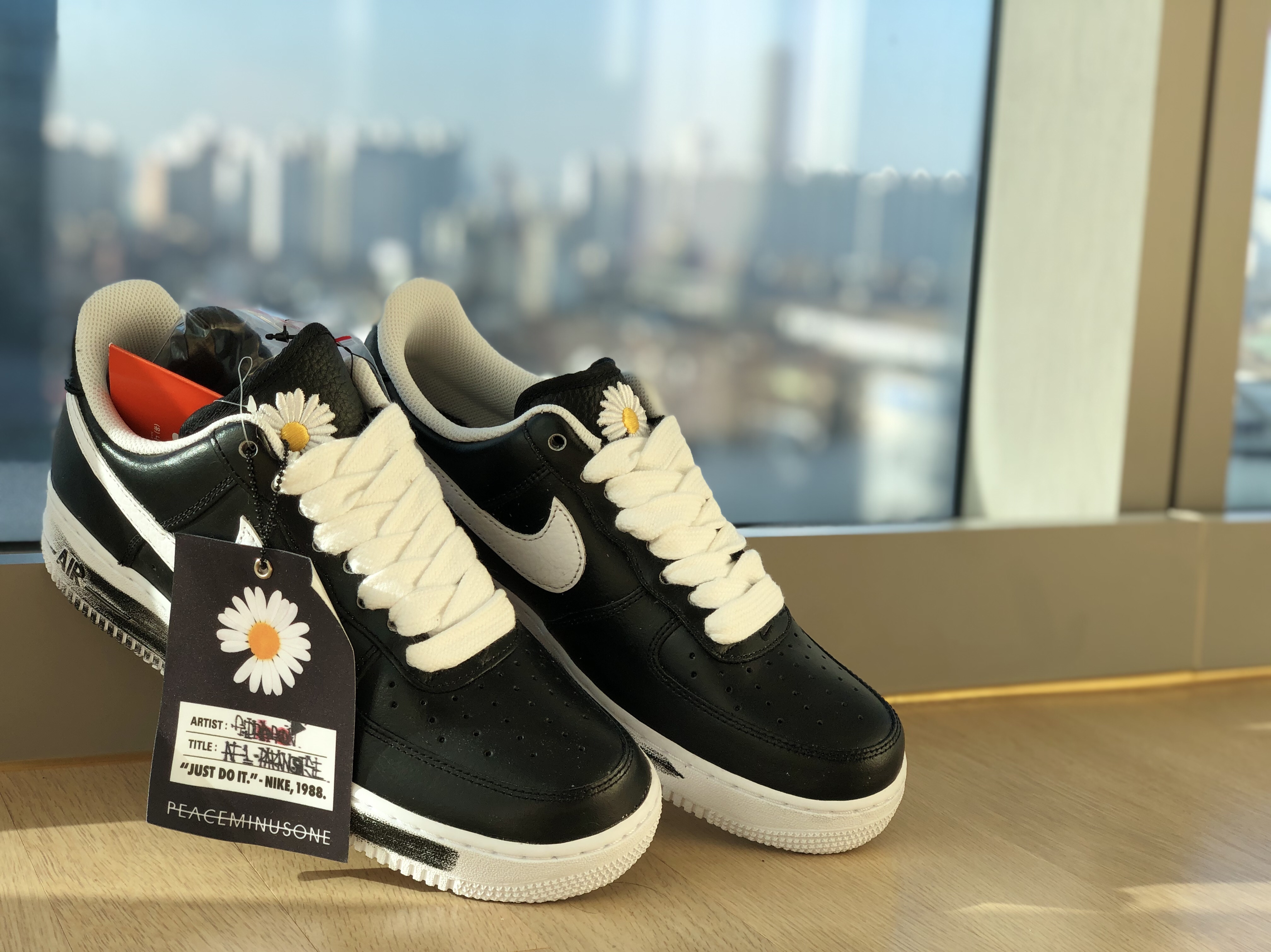Nike x Peaceminusone Air Force 1 Low Para-Noise 착용 스타일 - 3