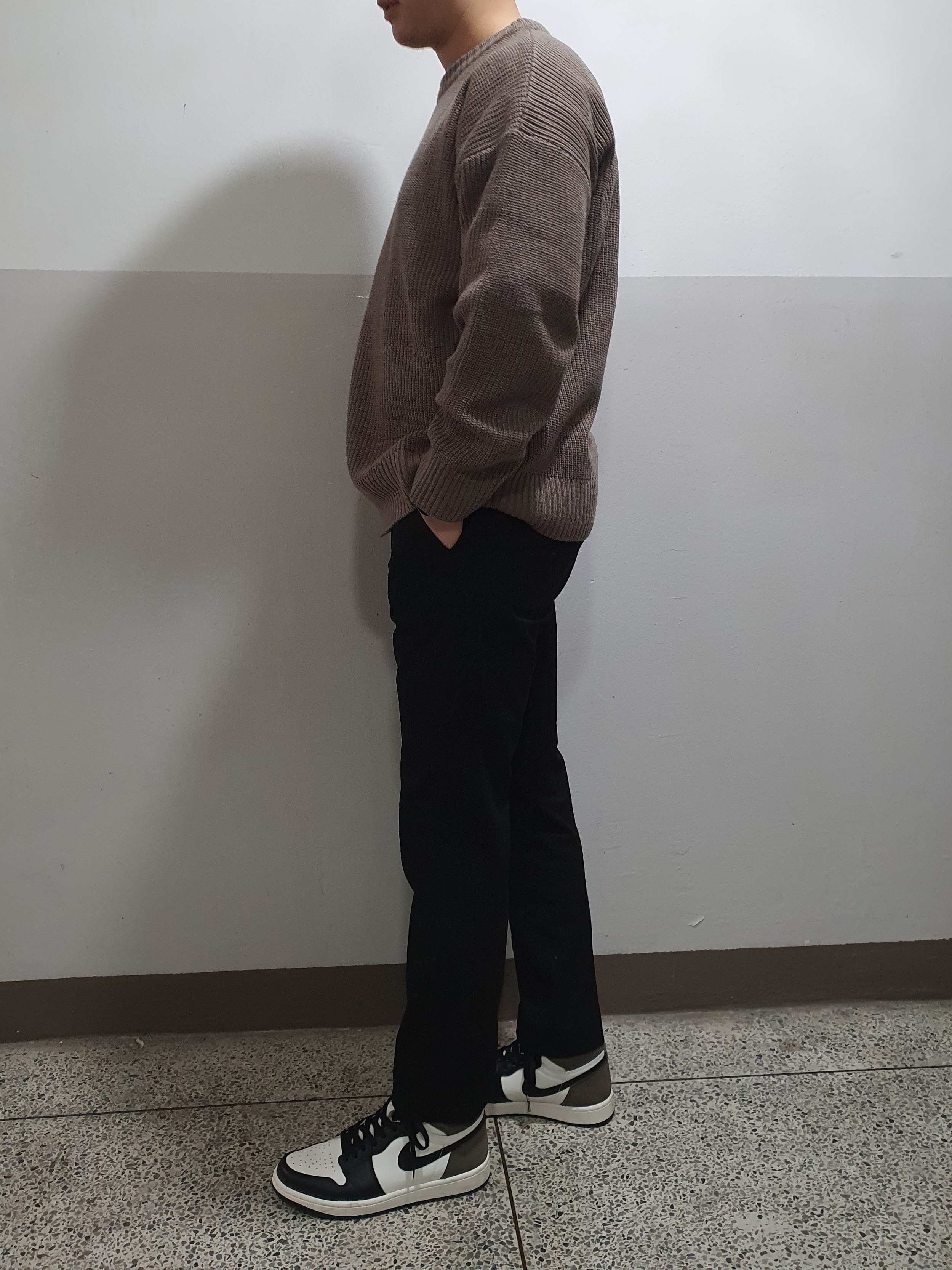 Jordan 1 Retro High OG Black Mocha 착용 스타일