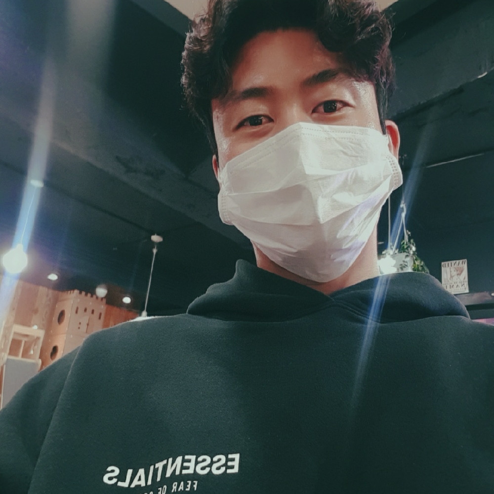 KREAM 프로필 이미지