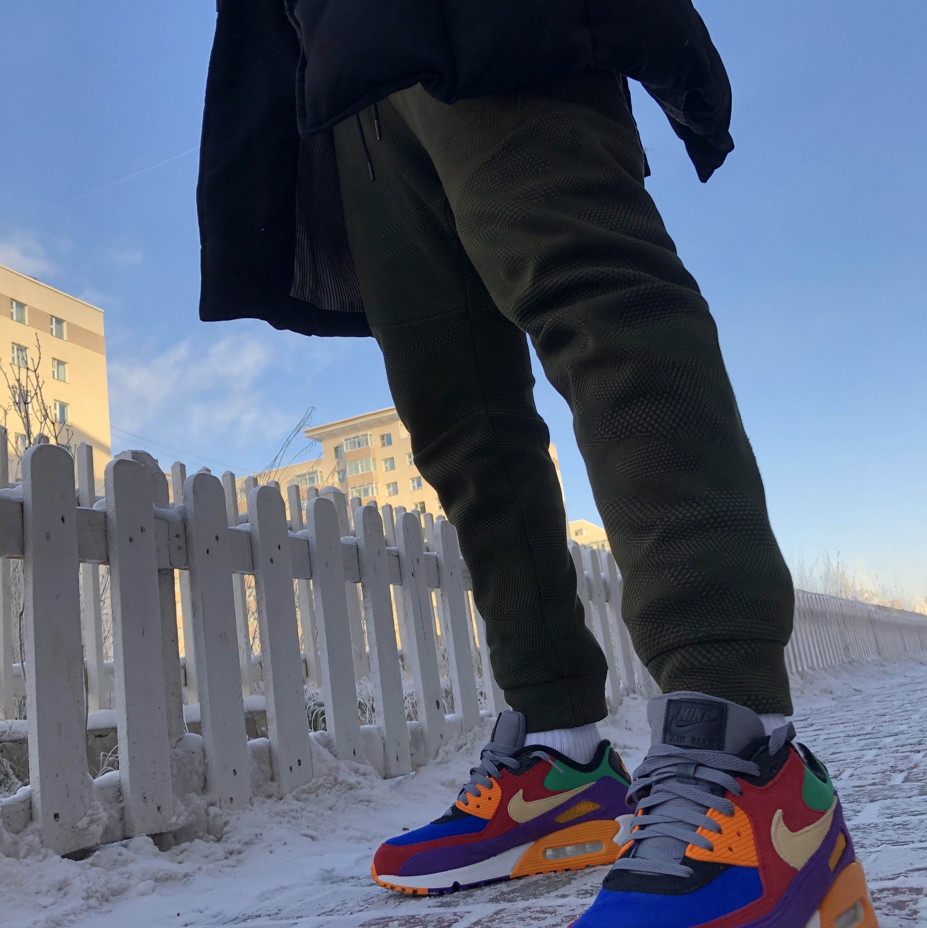 (W) Jordan 1 Retro High Tie-Dye, Jordan 1 Low Court Purple 2020 착용 스타일 - 5