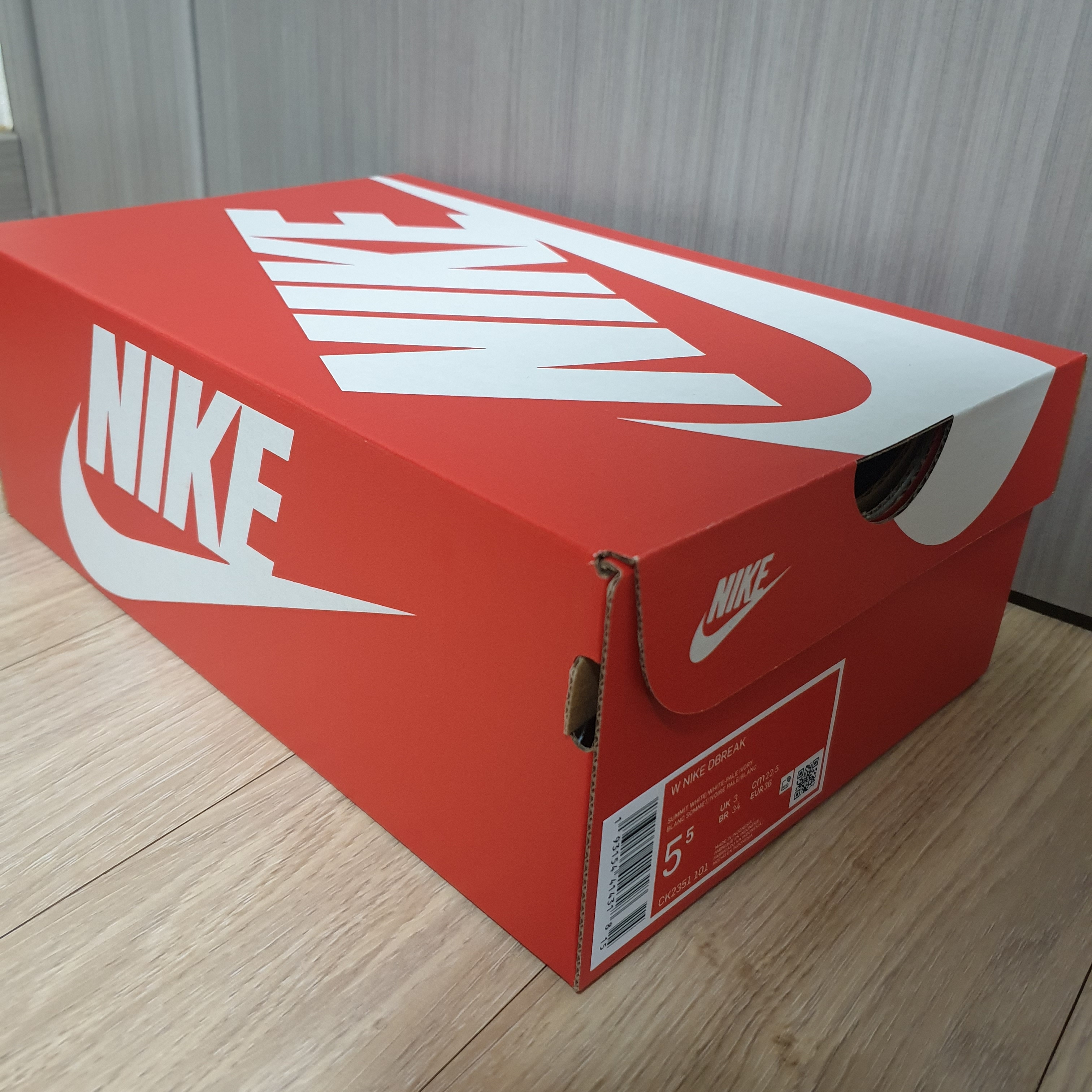 (W) Nike Daybreak Summit White 착용 스타일 - 2