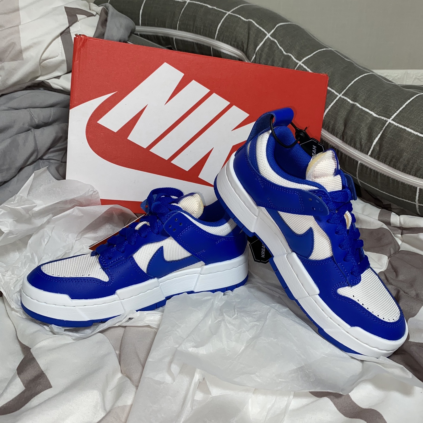 (W) Nike Dunk Low Disrupt Game Royal 착용 스타일