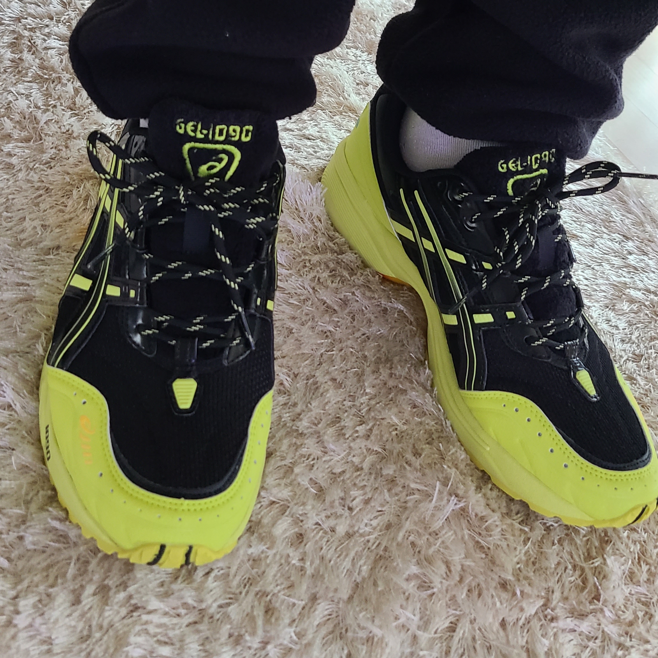 IAB Studio x Asics Fleece Pants Black, Asics x IAB Studio Gel-1090 Black 착용 스타일 - 1