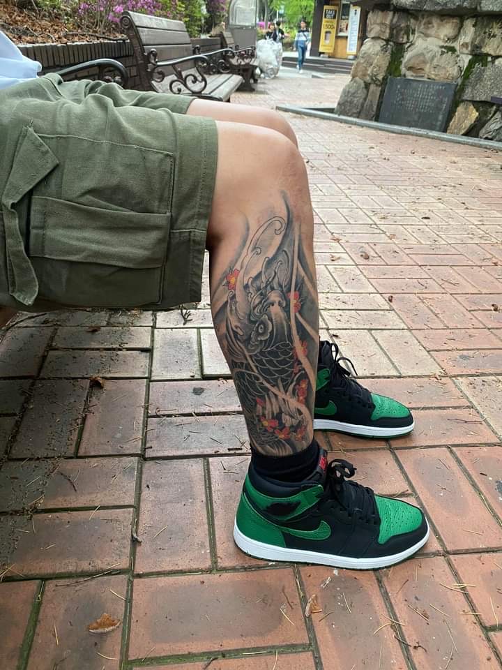Jordan 1 Retro High OG Pine Green Black 착용 스타일