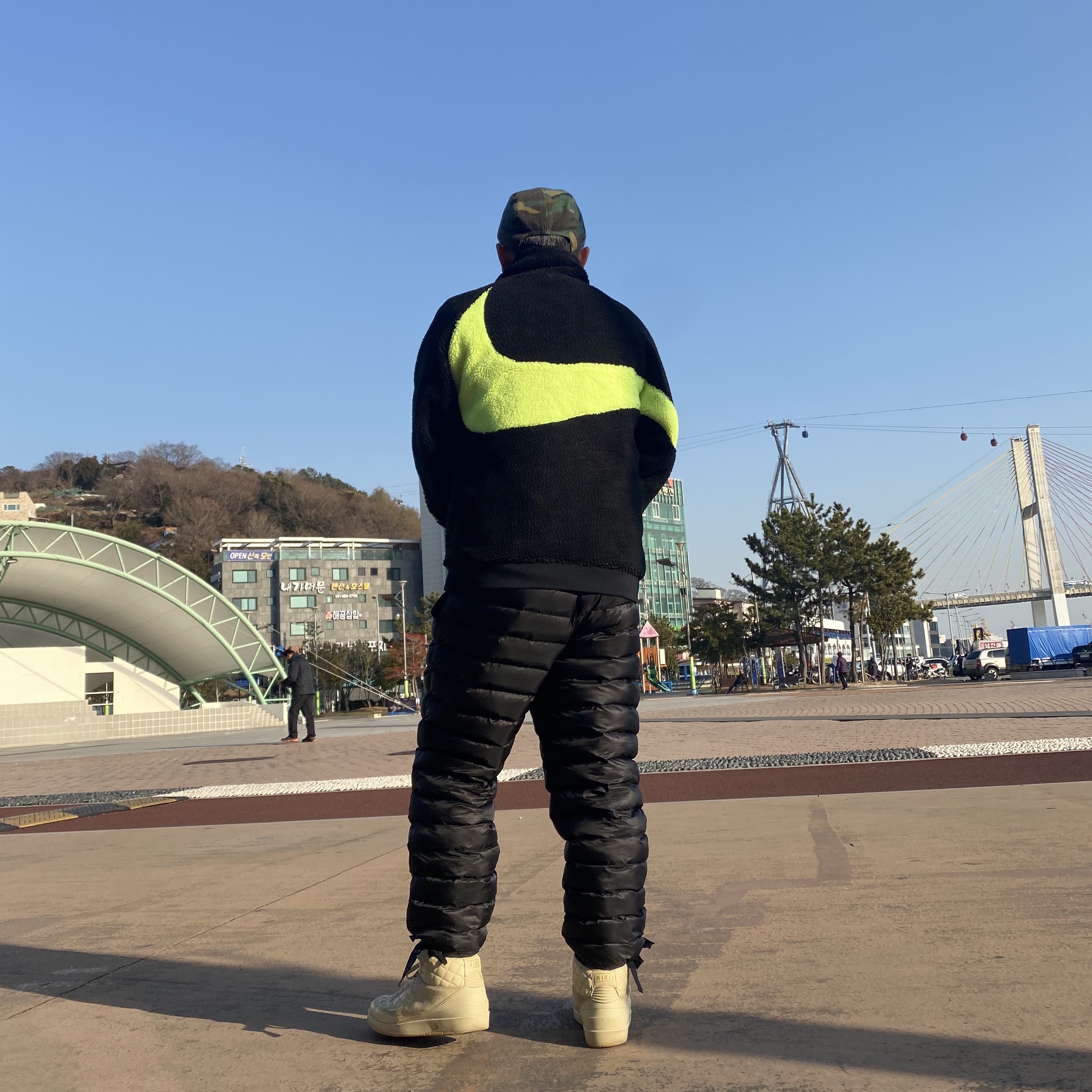 Jordan 2 Retro Just Don Beach, Nike x Stussy Insultd Pants Black - Asia 착용 스타일 - 1