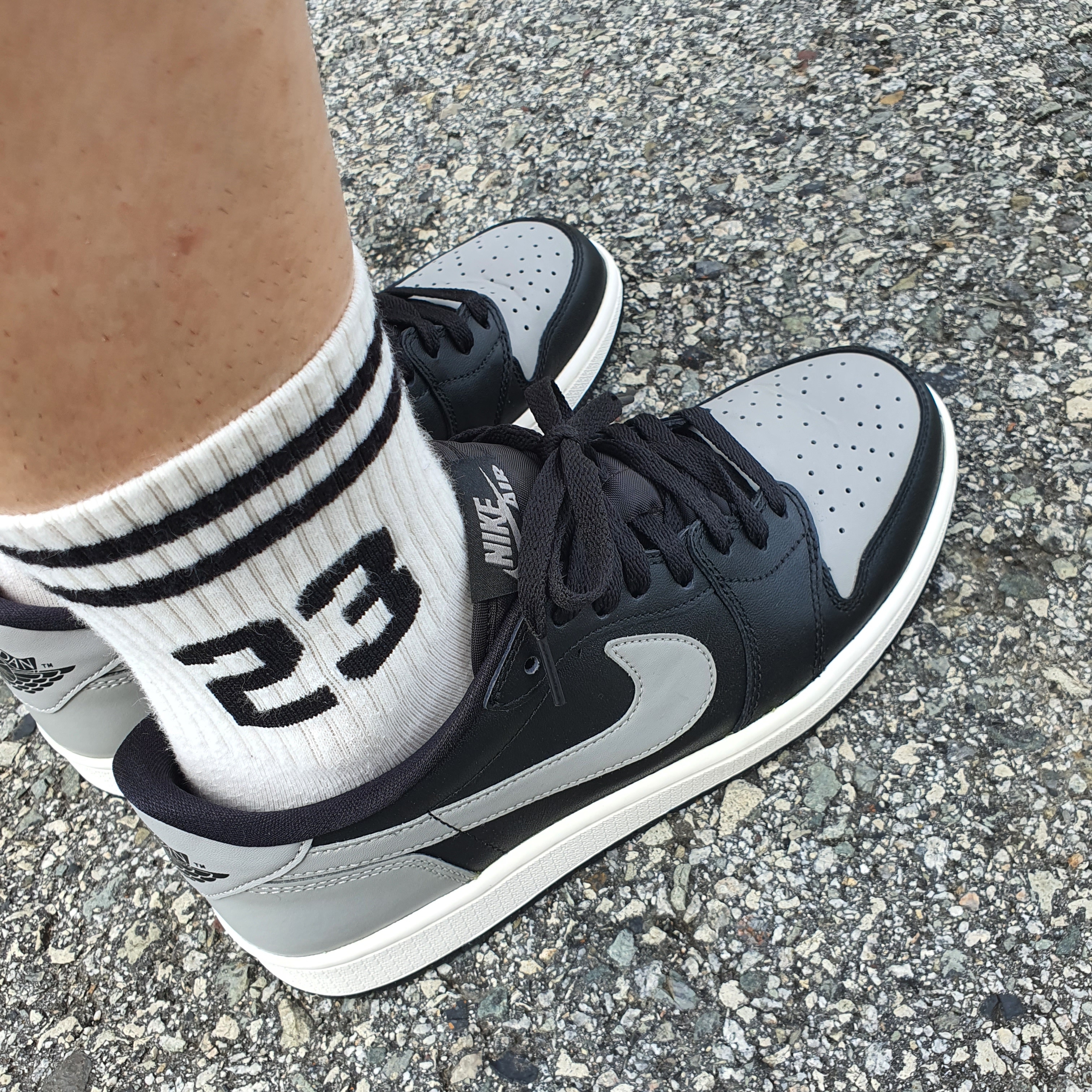 Jordan 1 Retro Low OG Shadow 2015 착용 스타일