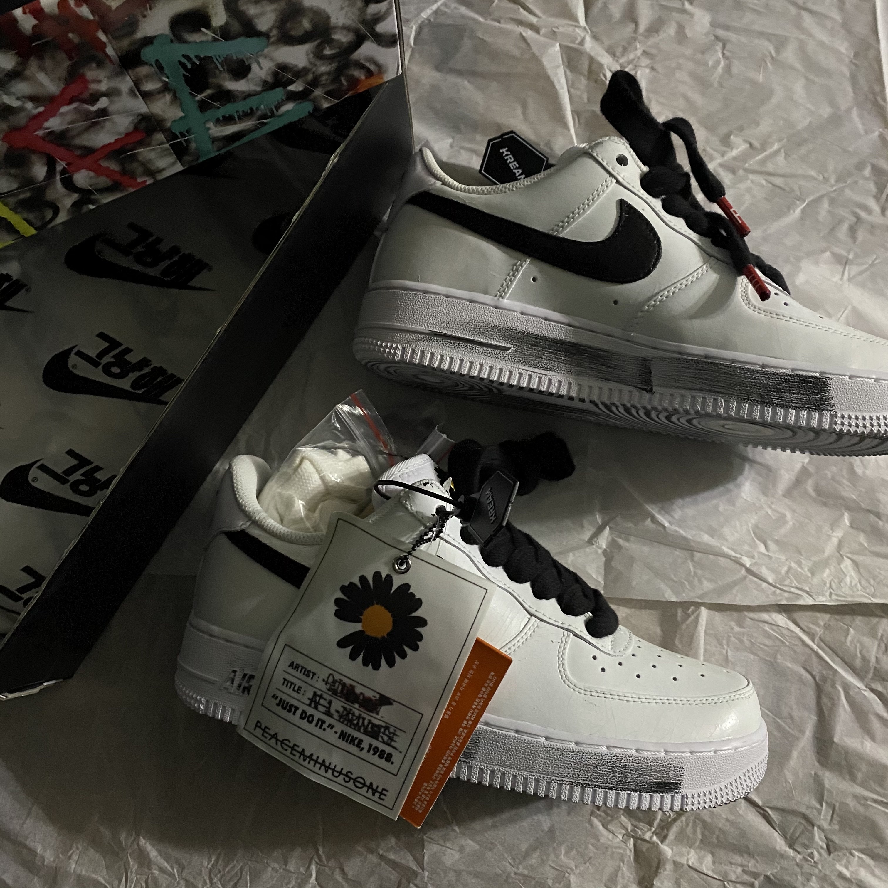 Nike x Peaceminusone Air Force 1 Low Para-Noise 2.0 착용 스타일 - 2
