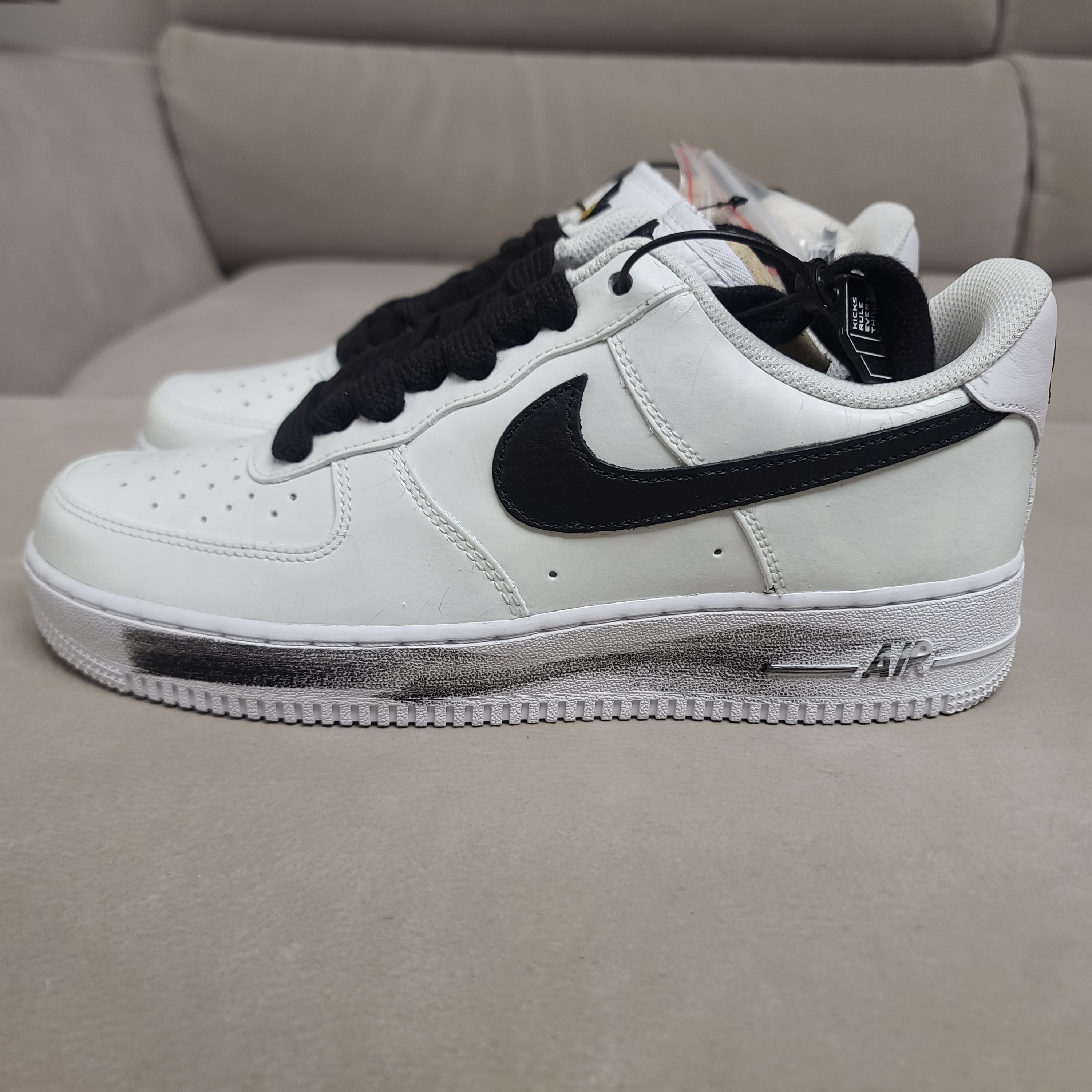 Nike x Peaceminusone Air Force 1 Low Para-Noise 2.0 착용 스타일 - 4