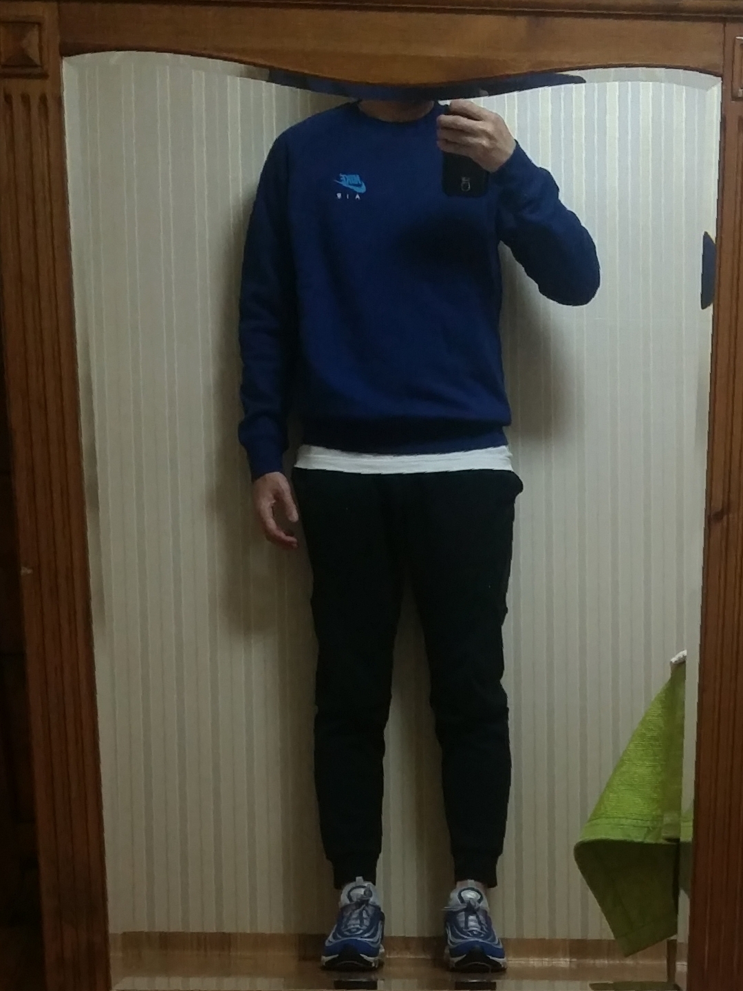 Nike Air Max 97 OG Royal Neon 착용 스타일