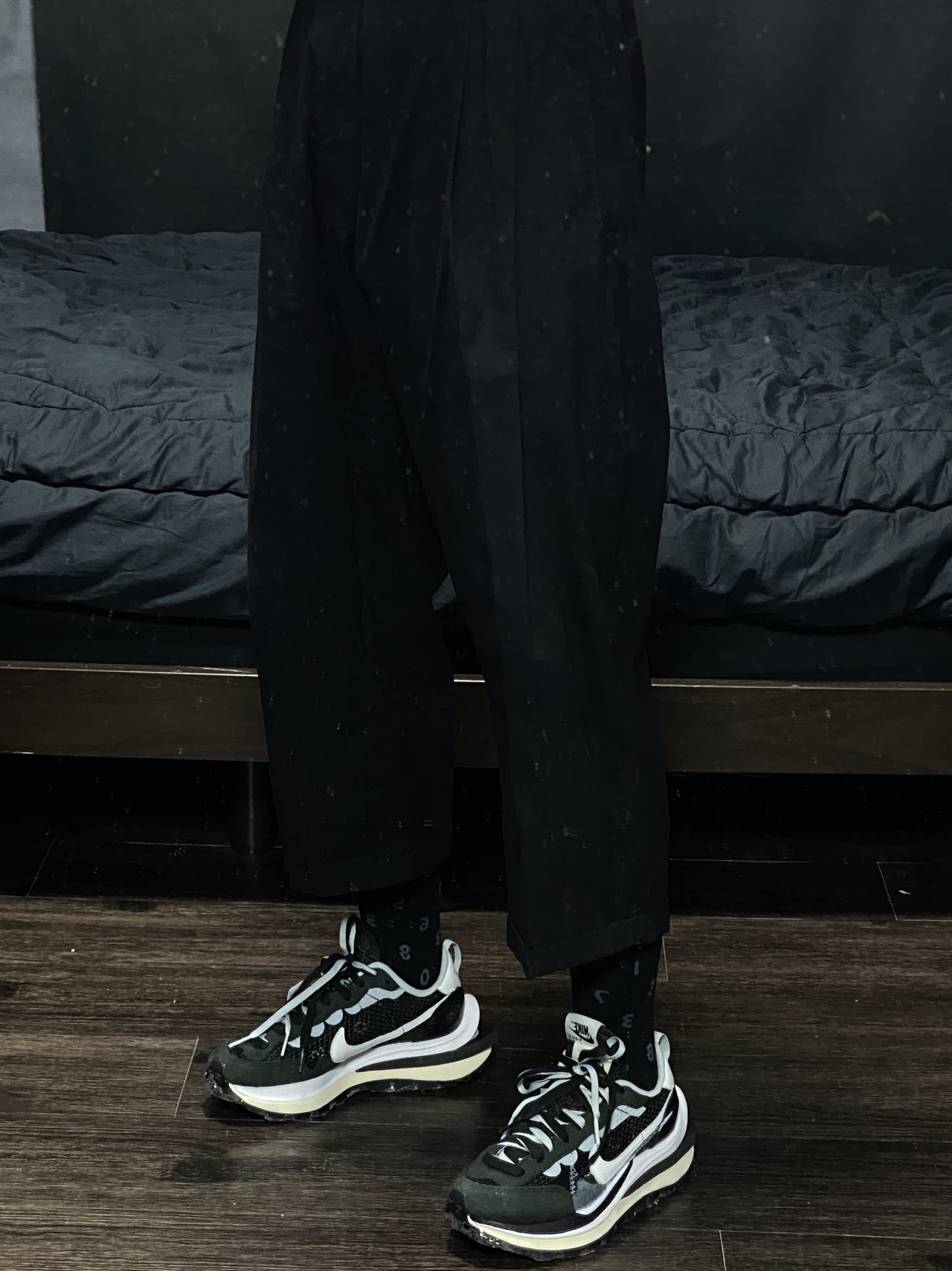 Nike x Sacai VaporWaffle Black White 착용 스타일