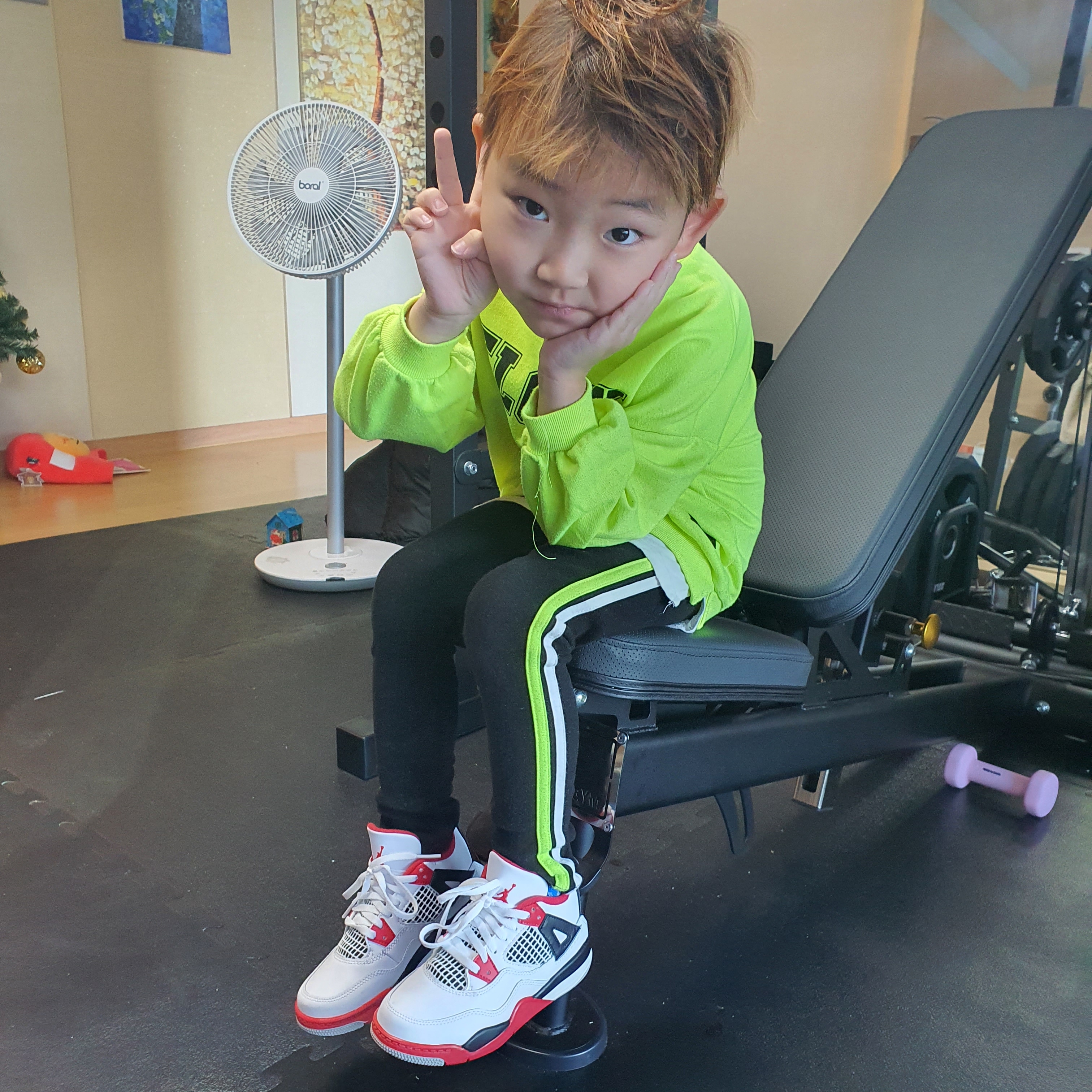 (GS) Jordan 4 Retro OG Fire Red 2020 착용 스타일