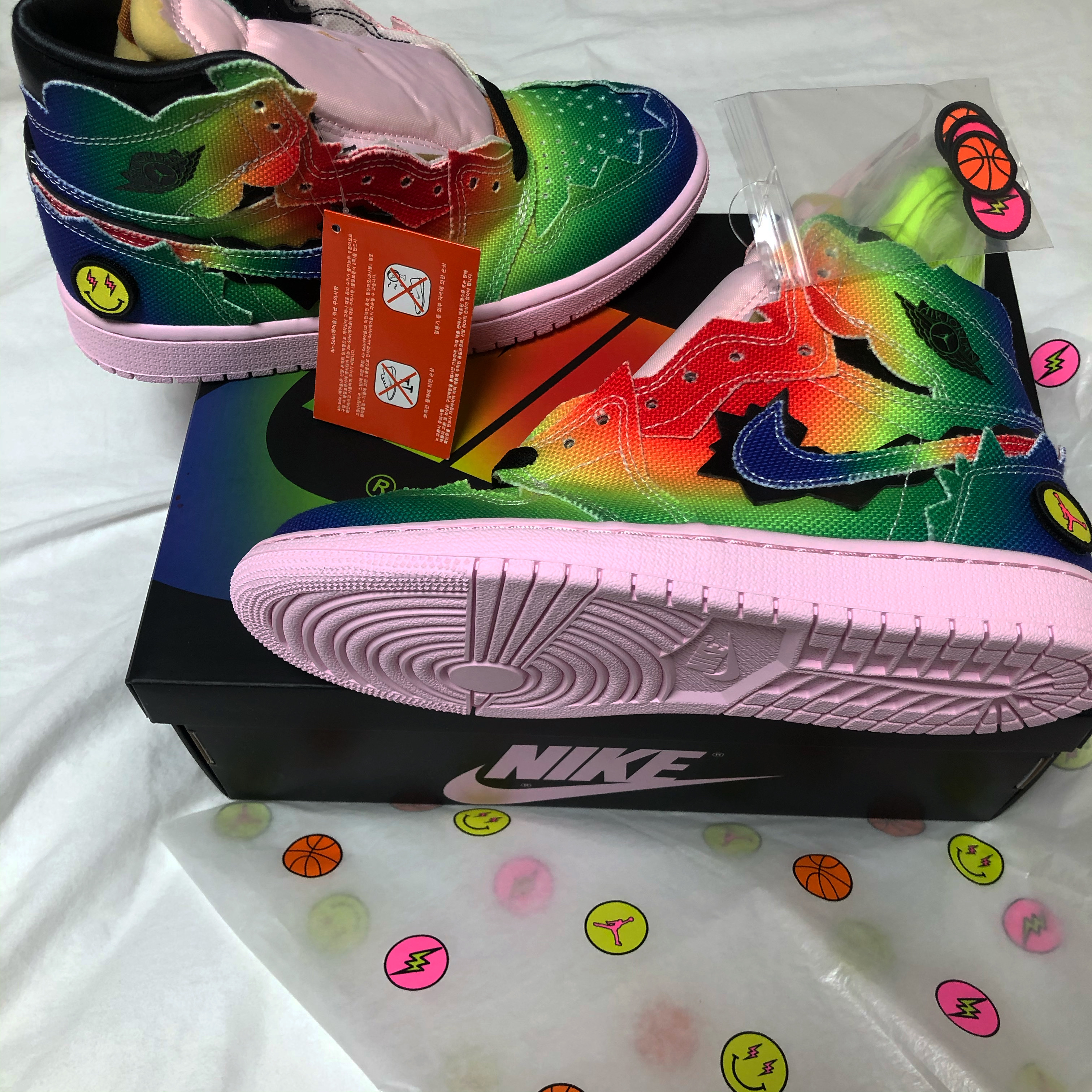 Jordan 1 x J Balvin Retro High OG 착용 스타일