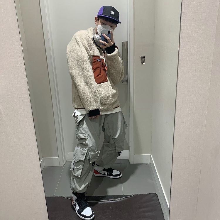 Jordan 1 Mid SE Track Red 착용 스타일