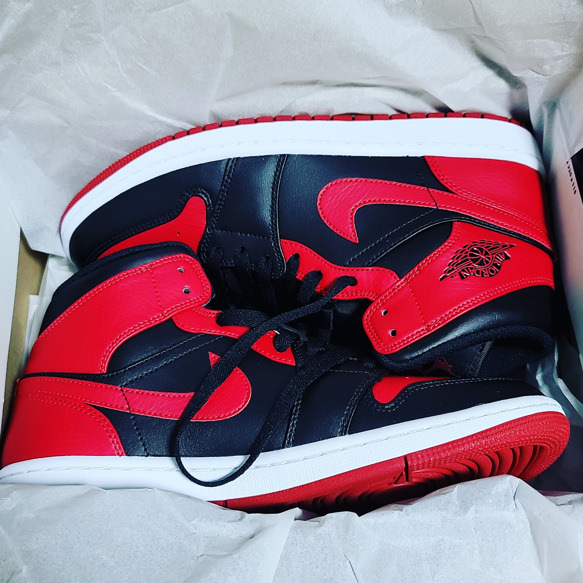 Jordan 1 Mid Bred Banned 2020 착용 스타일
