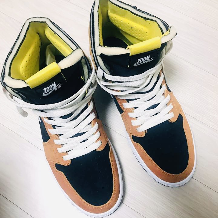 Jordan 1 Zoom Air CMFT Monarch Orange 착용 스타일