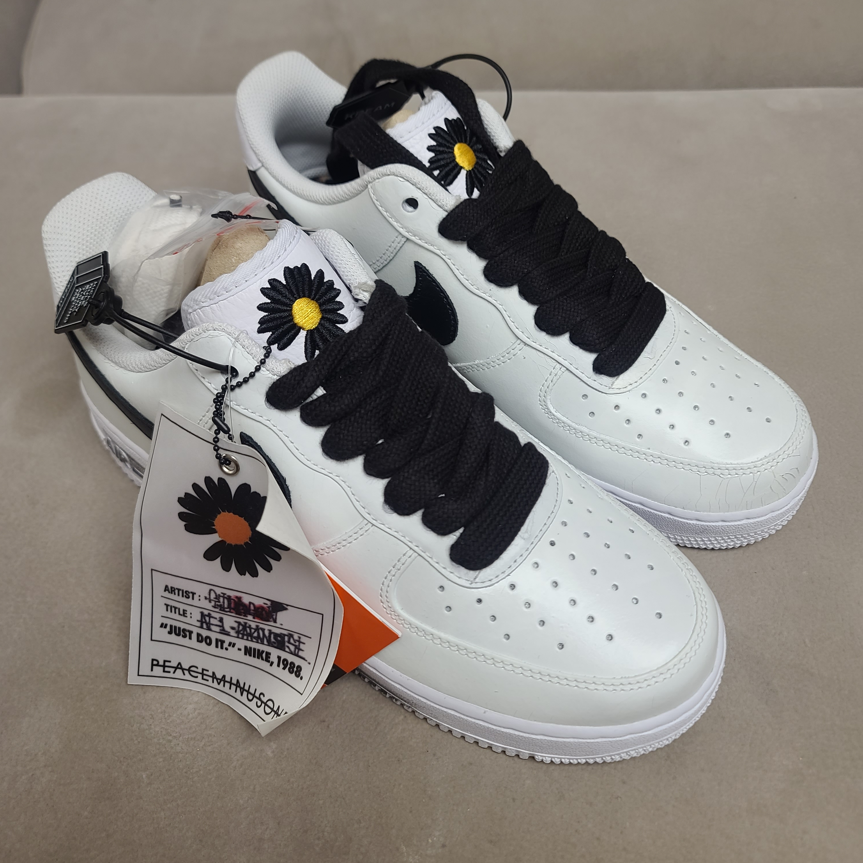 Nike x Peaceminusone Air Force 1 Low Para-Noise 2.0 착용 스타일 - 2