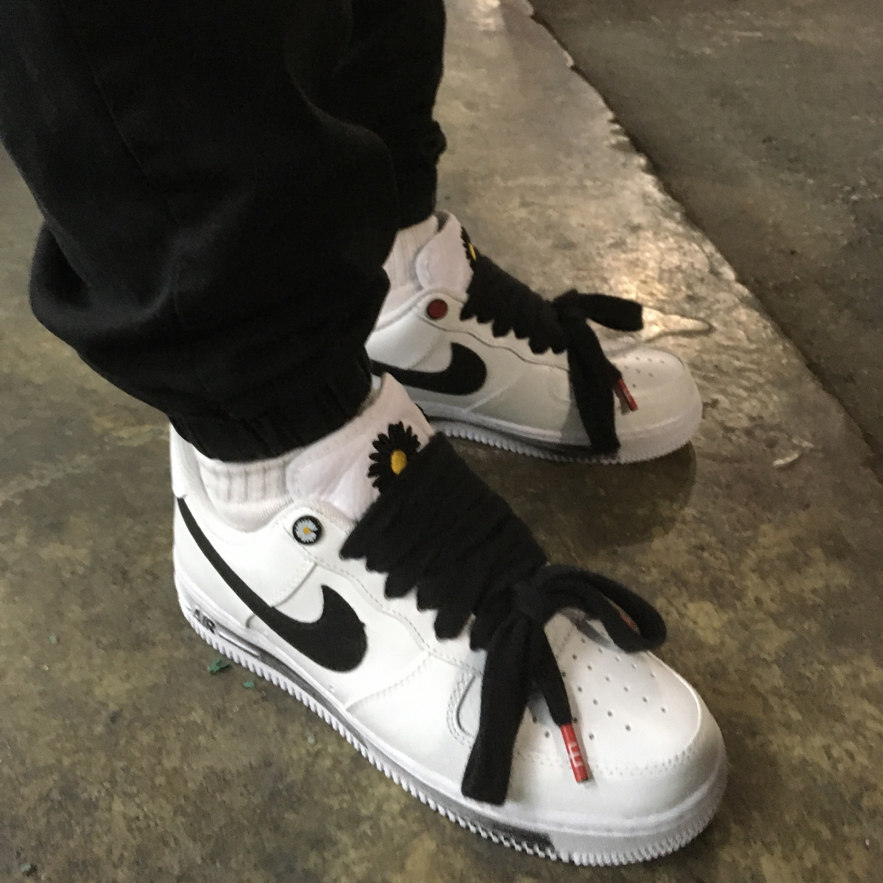 Nike x Peaceminusone Air Force 1 Low Para-Noise 2.0 착용 스타일