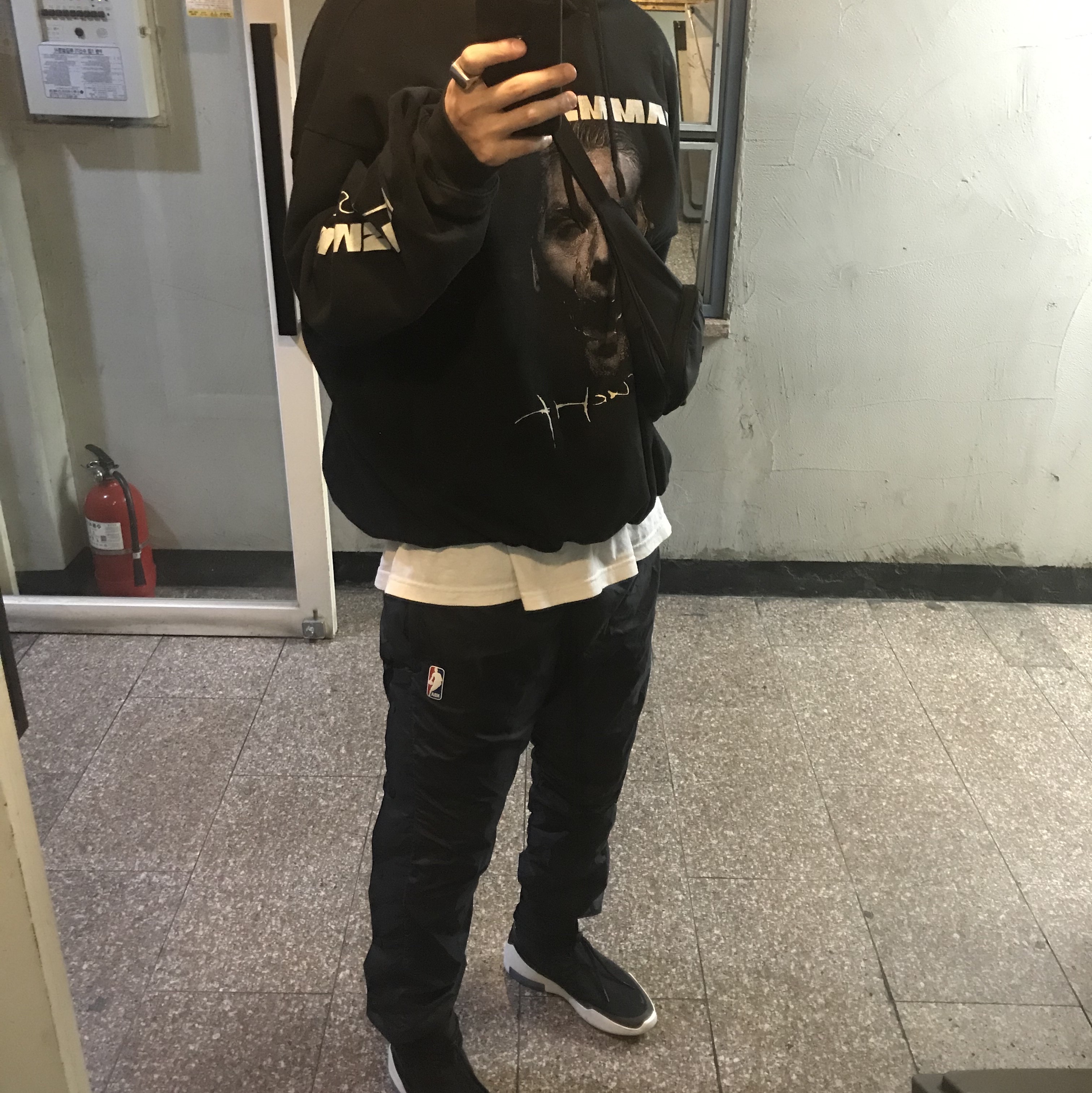 Nike x Fear of God Air Fear of God SA Black 착용 스타일