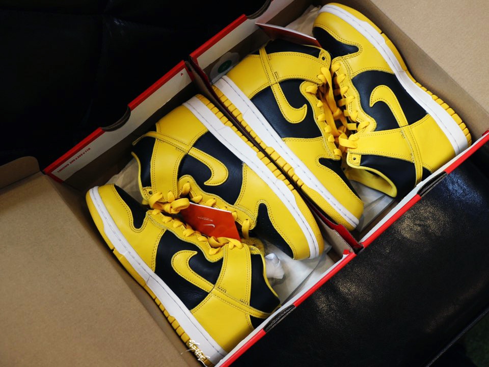 Nike Dunk High SP Varsity Maize 착용 스타일