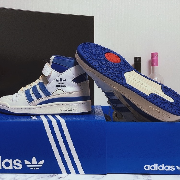 Adidas OG Forum 84 High Blue Thread 착용 스타일 - 2