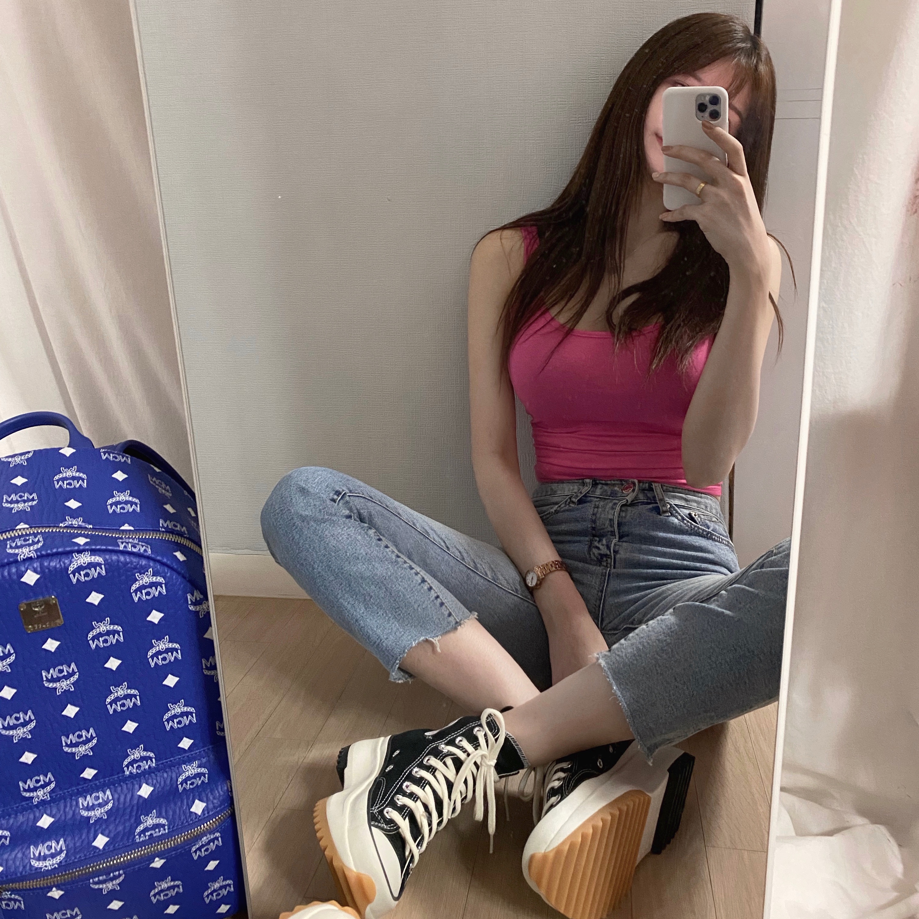 Converse x JW Anderson Run Star Hike Hi Black 착용 스타일