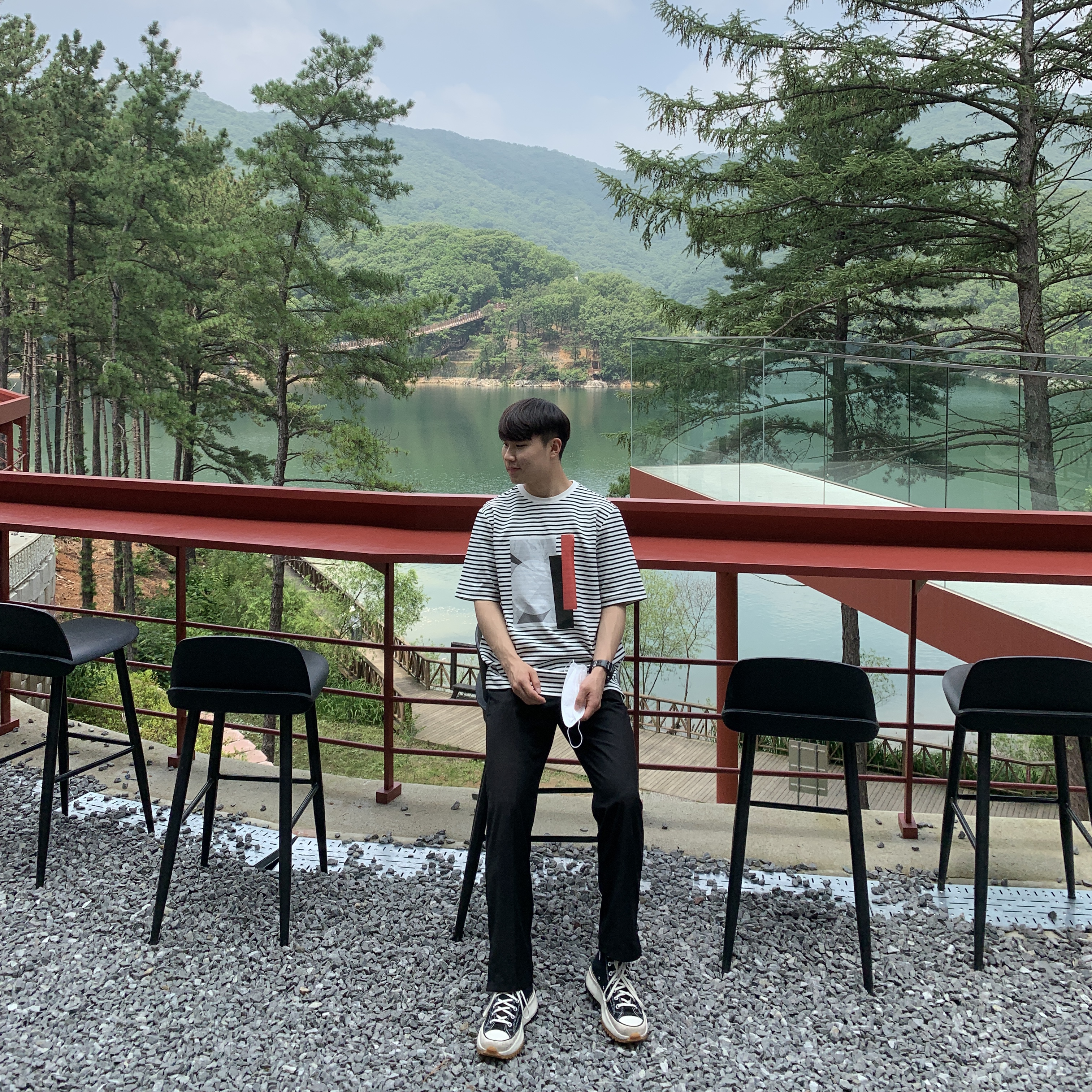 Converse x JW Anderson Run Star Hike Hi Black 착용 스타일
