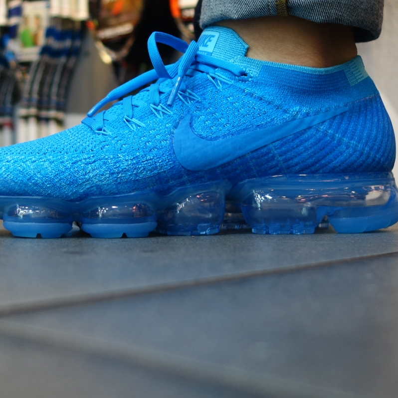 Nike Air VaporMax Blue Orbit 착용 스타일