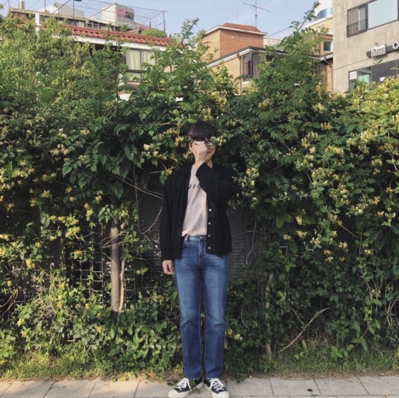Converse x Play Comme des Garcons Chuck 70 Ox Black 착용 스타일