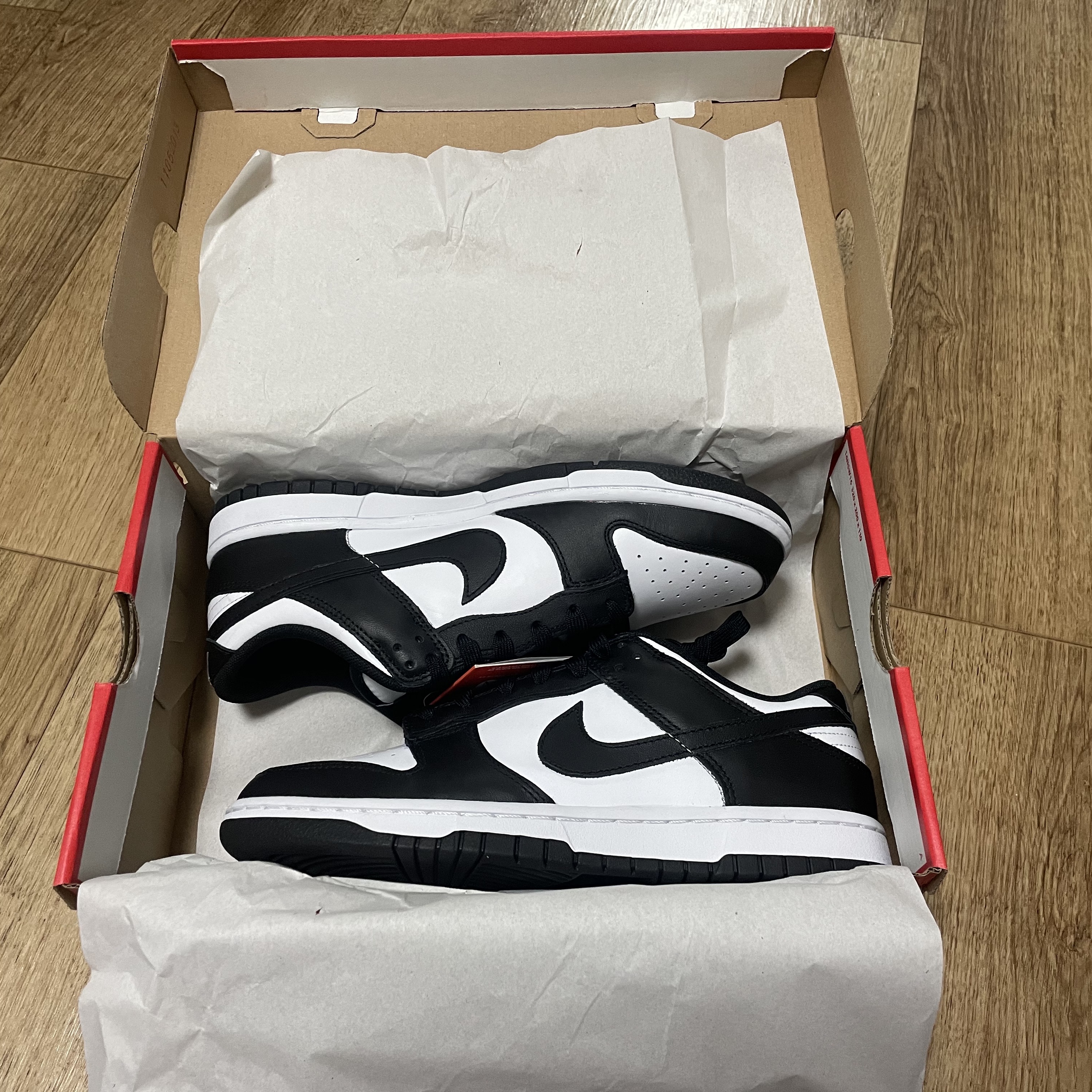 Nike Dunk Low Retro Black 착용 스타일 - 3