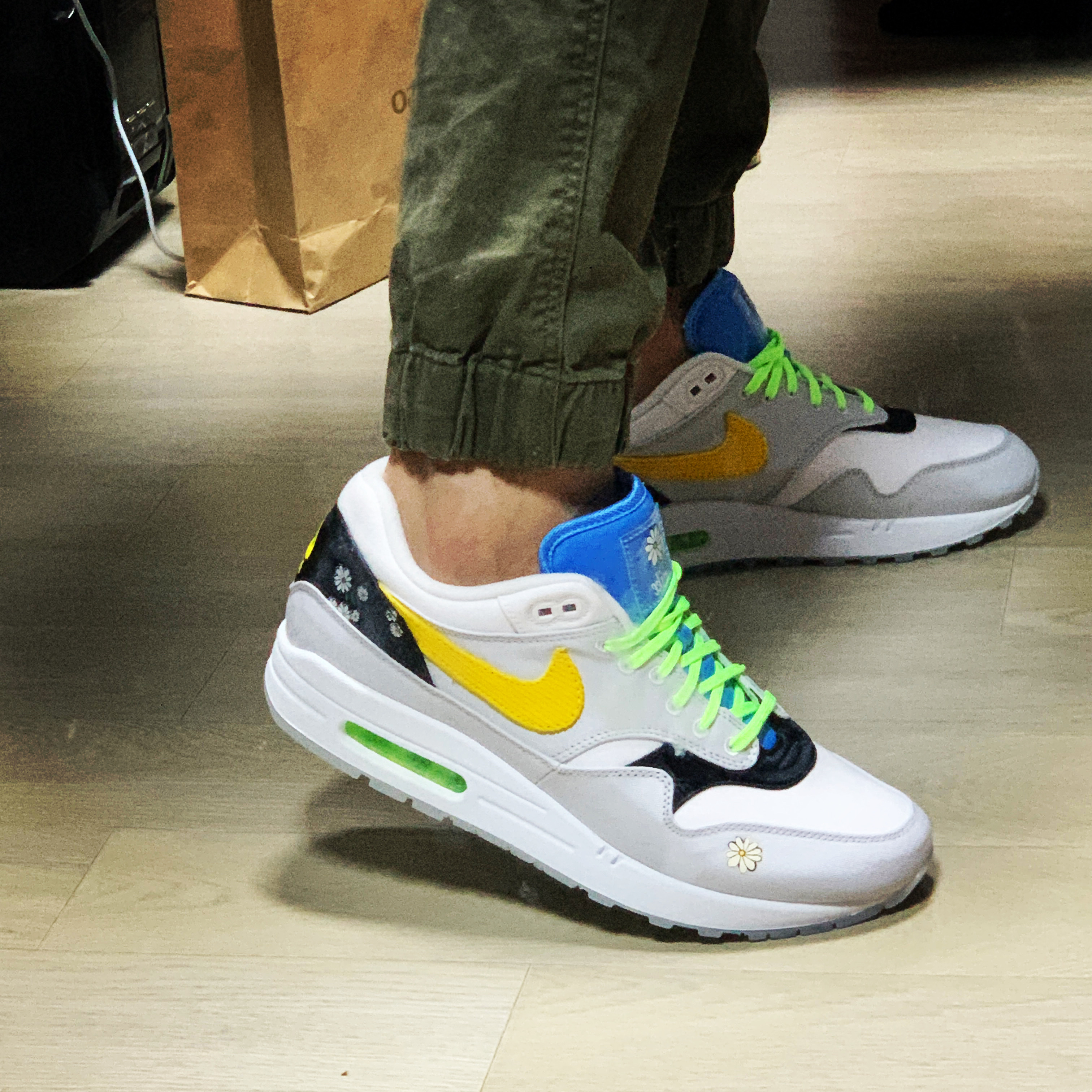 Nike Air Max 1 Daisy 착용 스타일
