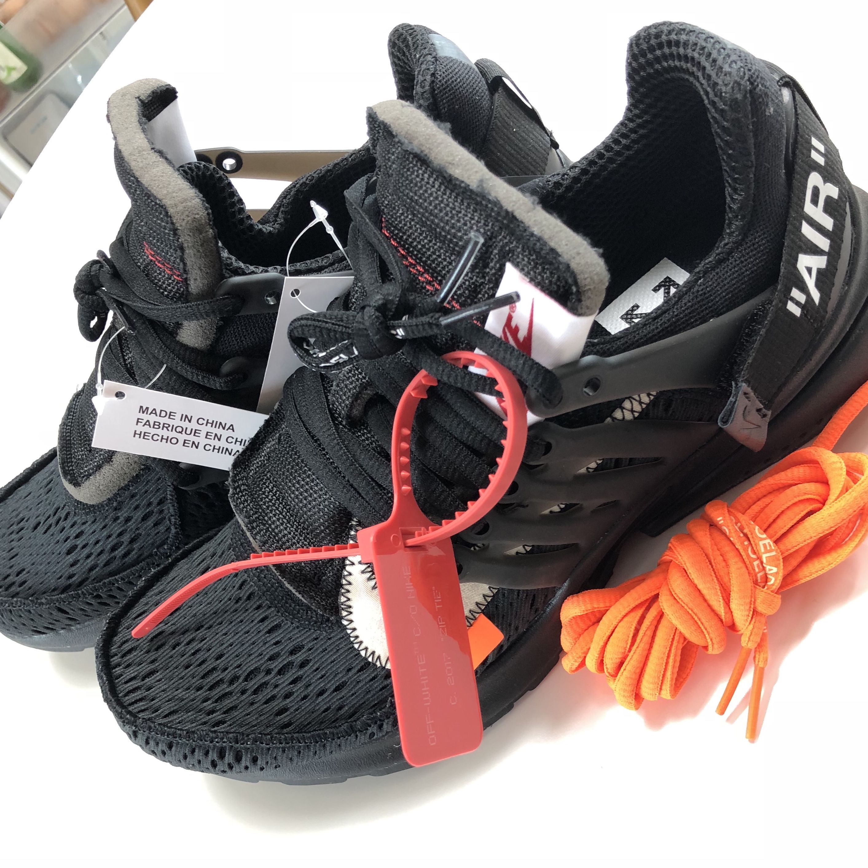 Nike x Off-White Air Presto Black 착용 스타일