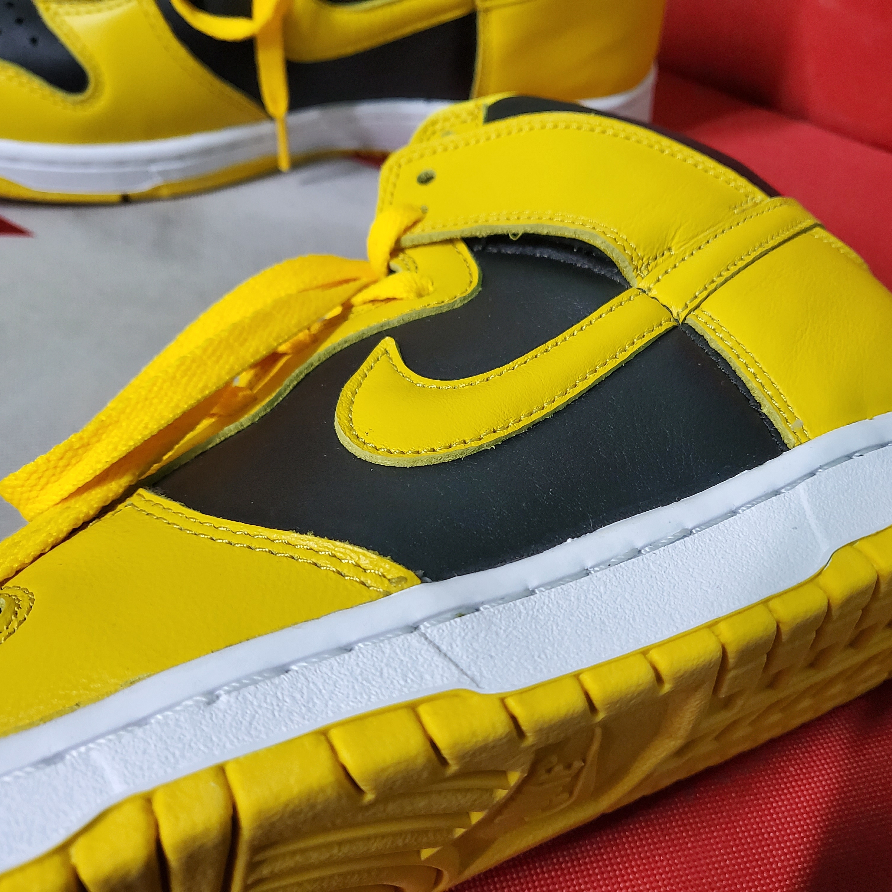 Nike Dunk High SP Varsity Maize 착용 스타일 - 5