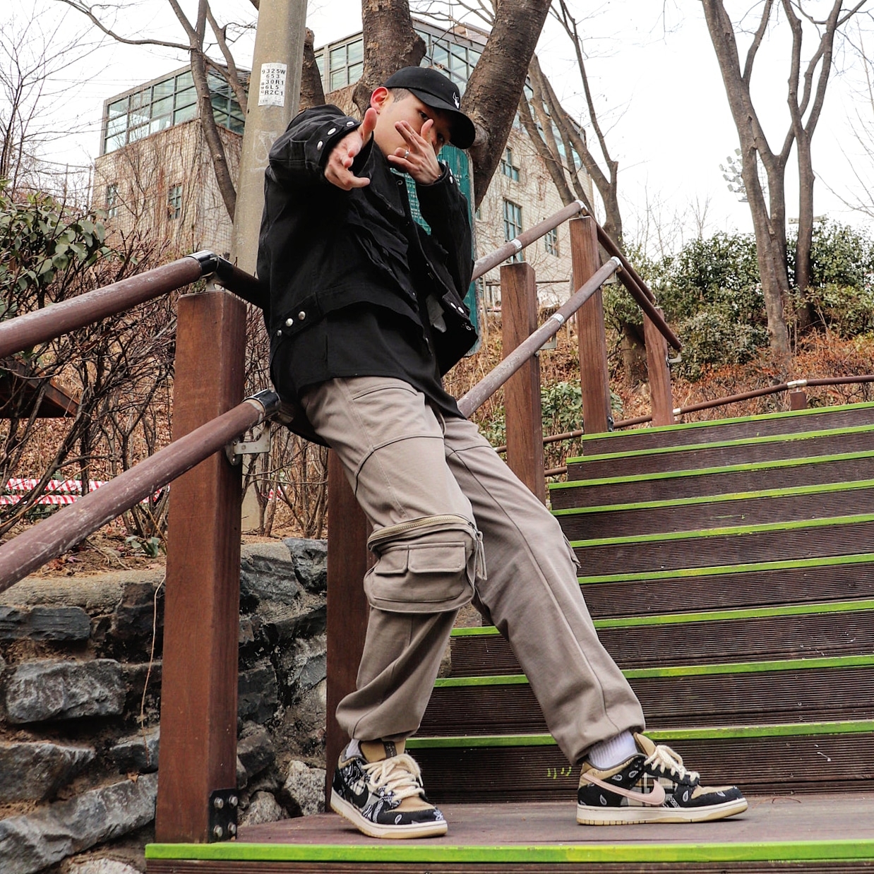 Nike x Travis Scott SB Dunk Low 착용 스타일