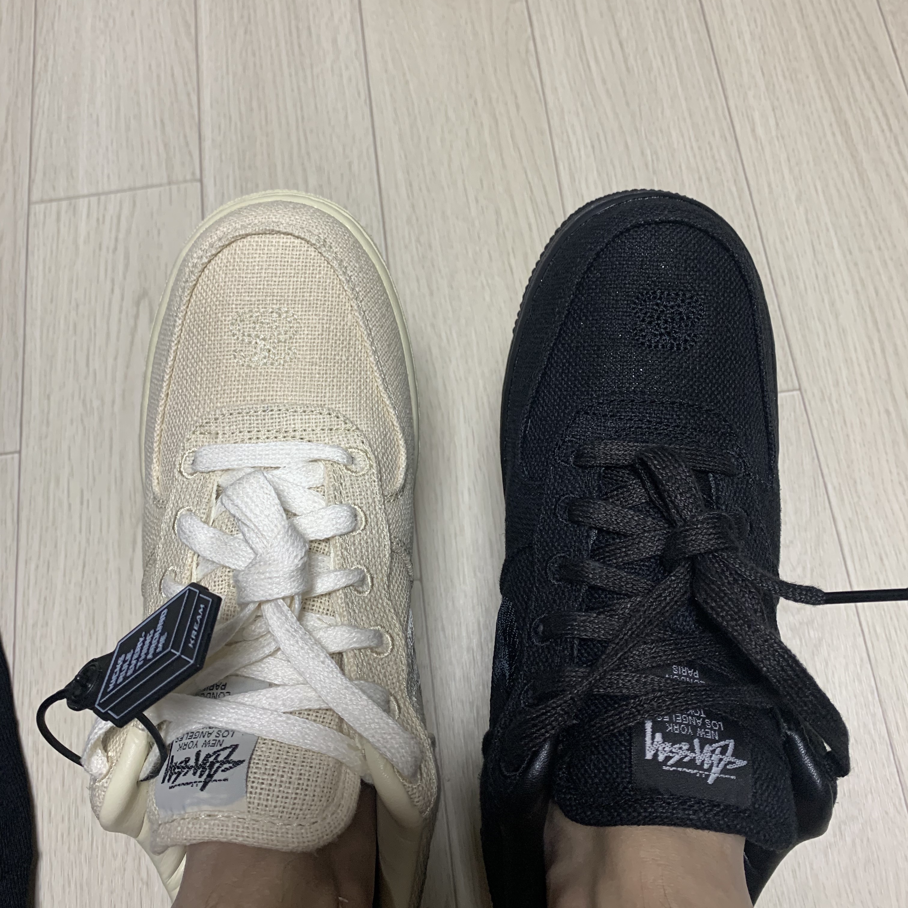 Nike x Stussy Air Force 1 Low Triple Black, Nike x Stussy Air Force 1 Low Fossil 착용 스타일