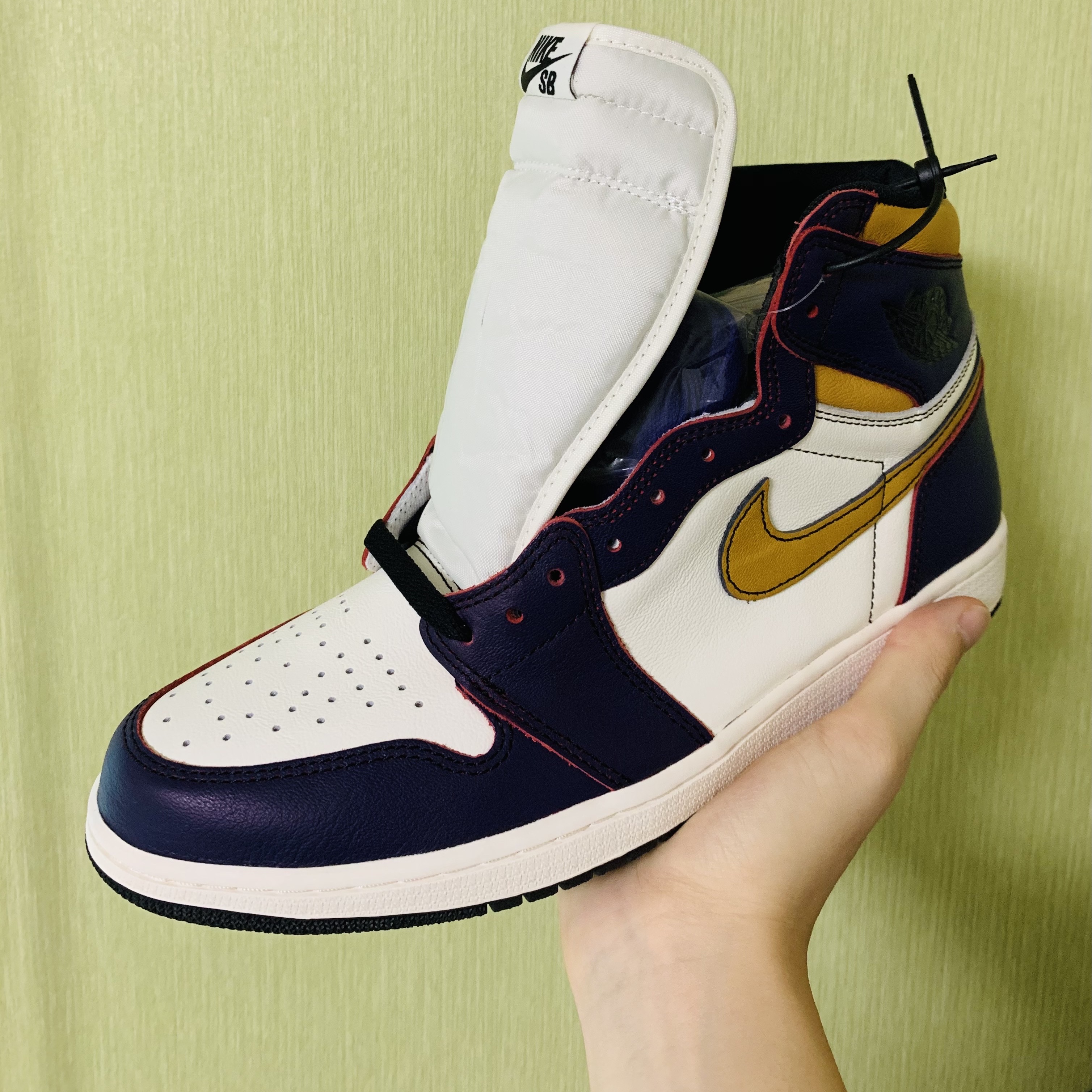 Jordan 1 Retro High OG Defiant SB LA to Chicago 착용 스타일