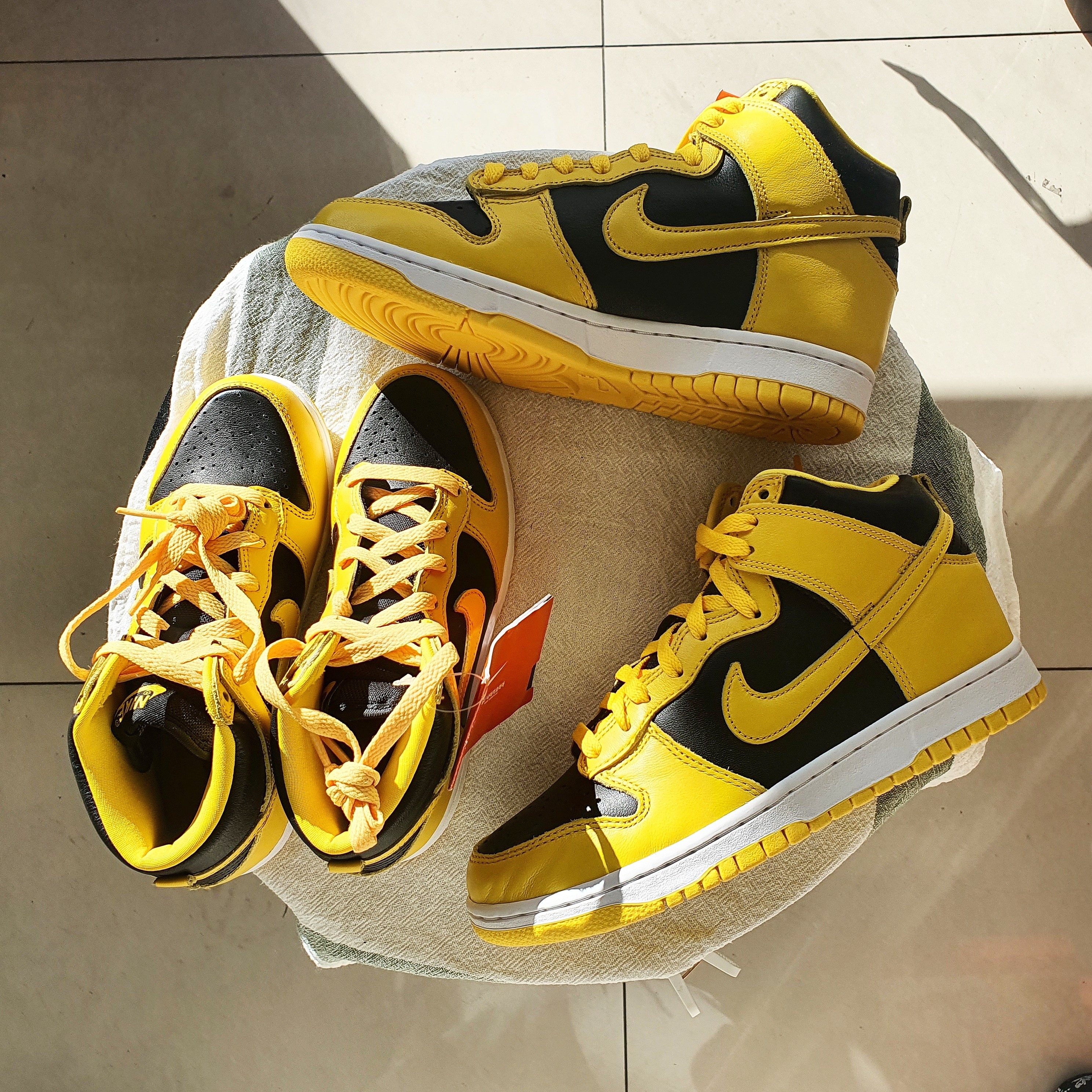 Nike Dunk High SP Varsity Maize, (PS) Nike Dunk High SP Varsity Maize 착용 스타일
