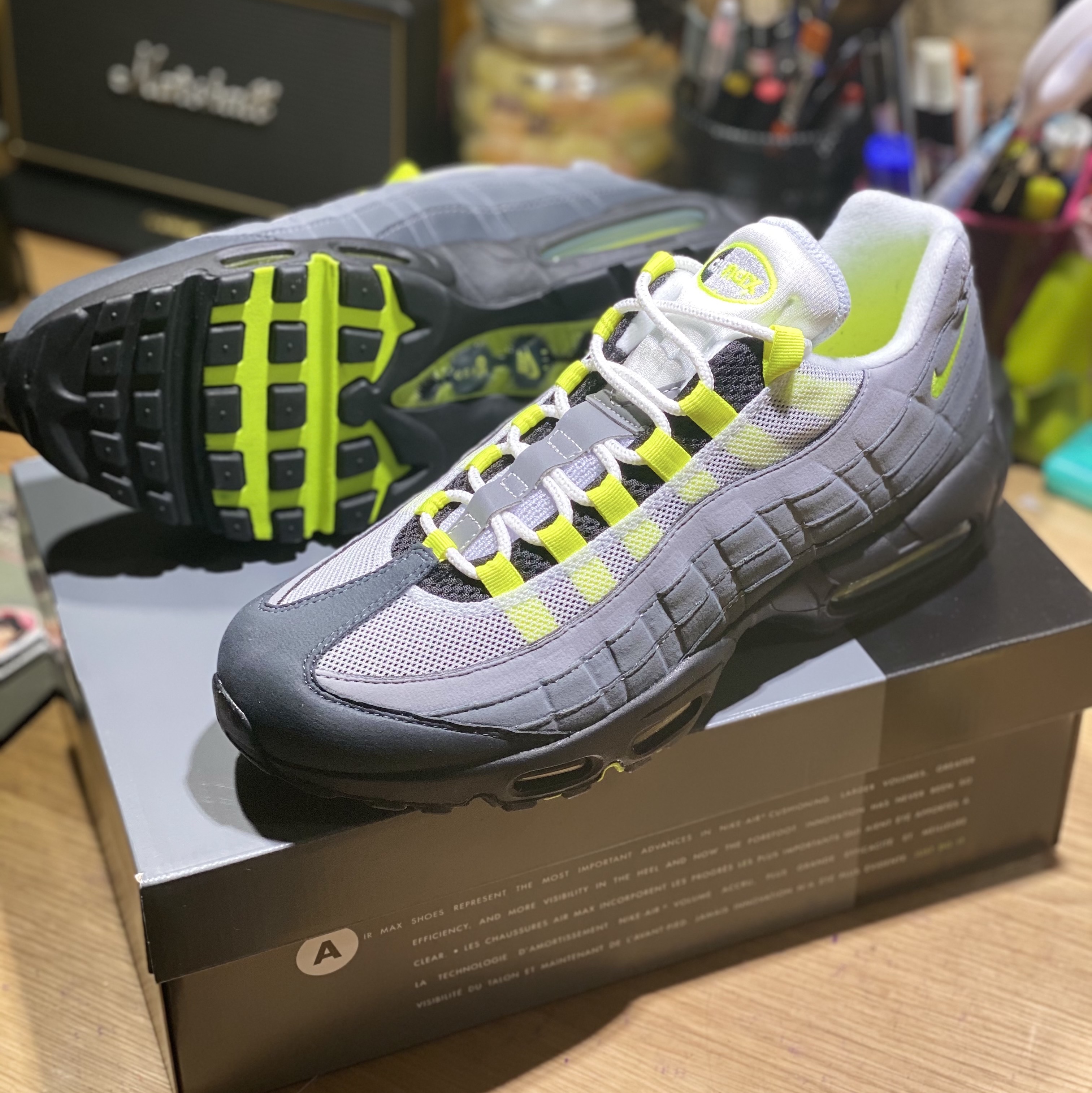 Nike Air Max 95 OG Neon Yellow 2020 착용 스타일