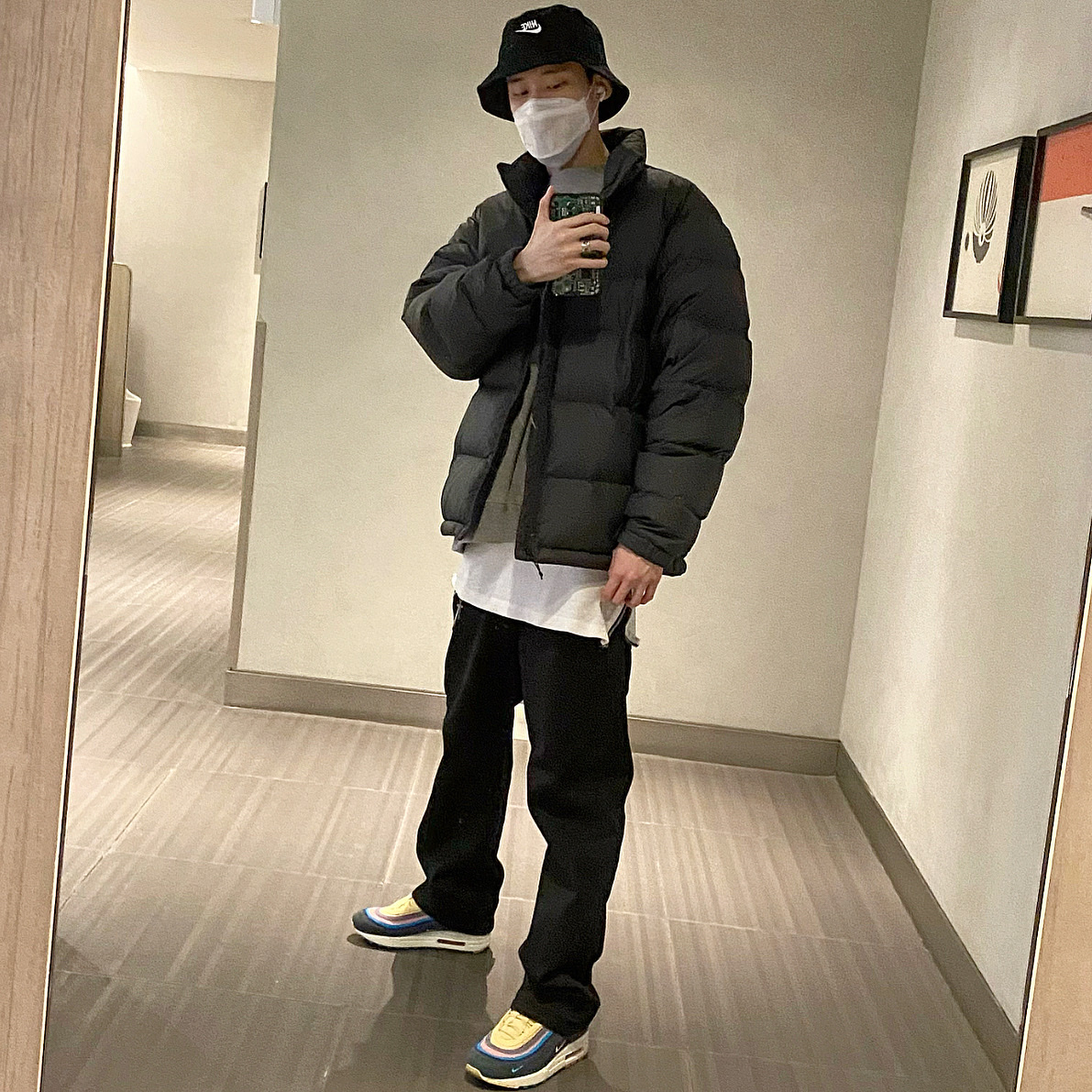 Nike x Sean Wotherspoon Air Max 1/97 착용 스타일