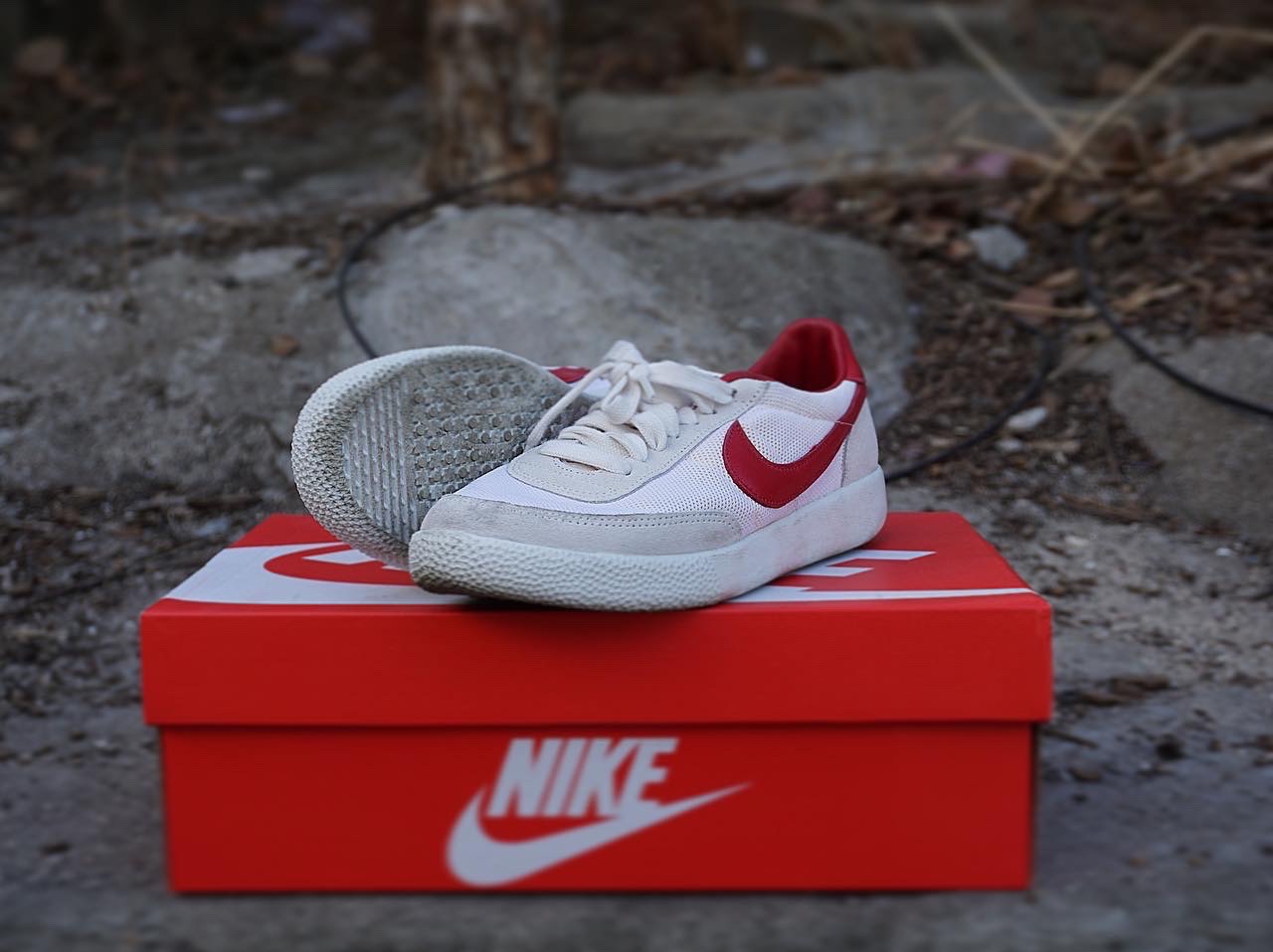 Nike Killshot OG Sail Gym Red 착용 스타일 - 1