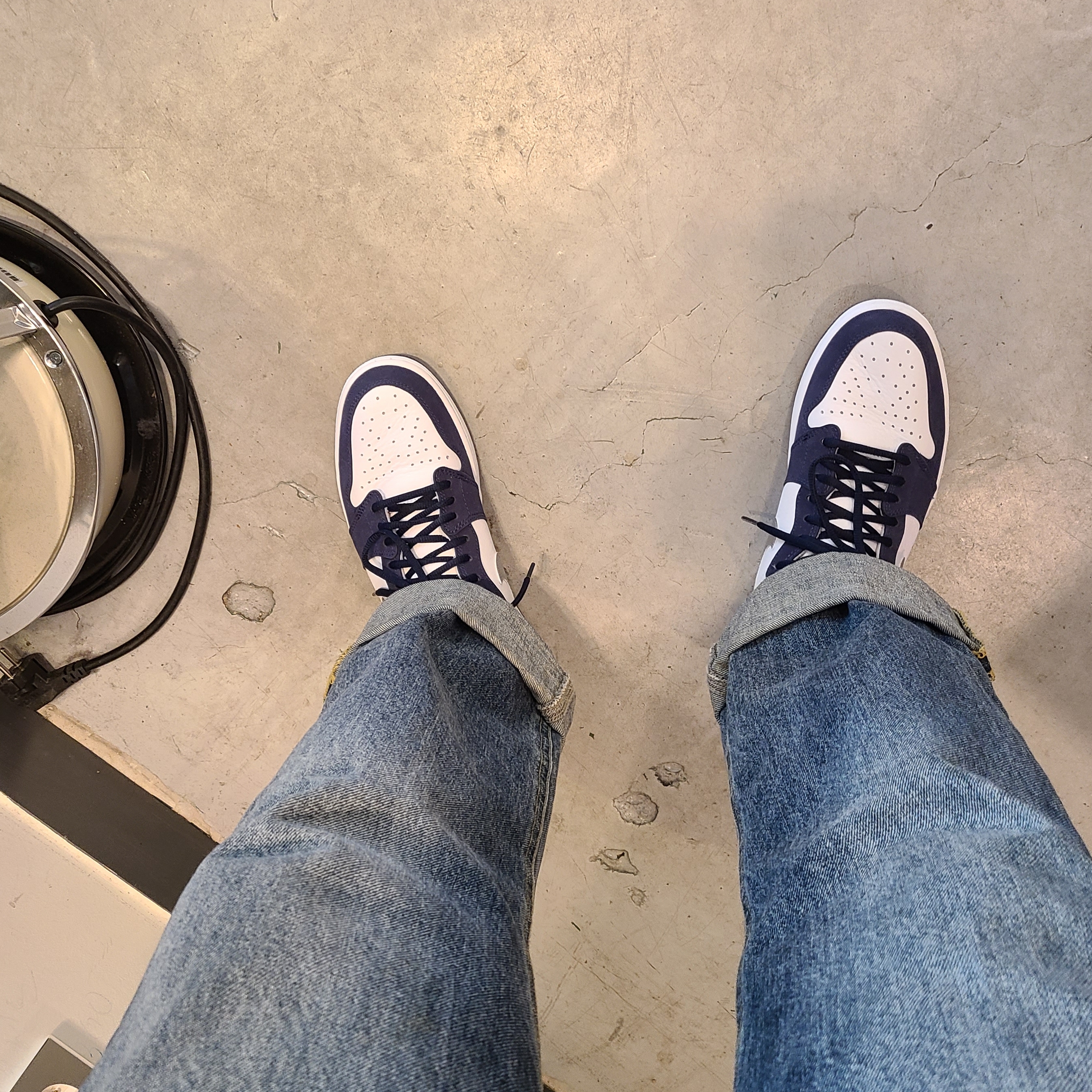 Jordan 1 Retro High OG CO.JP Midnight Navy 착용 스타일