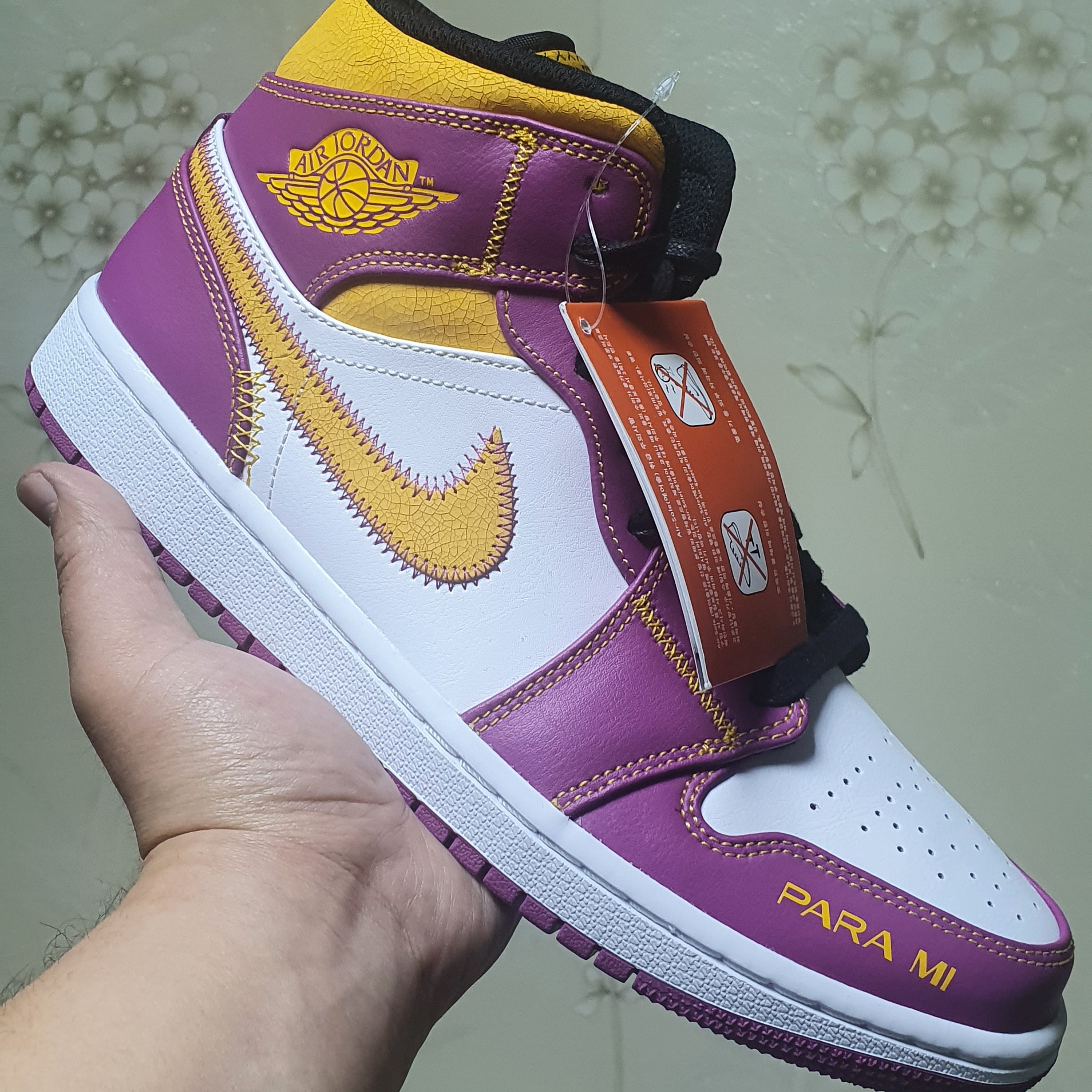 Jordan 1 Mid DOD Familia 착용 스타일